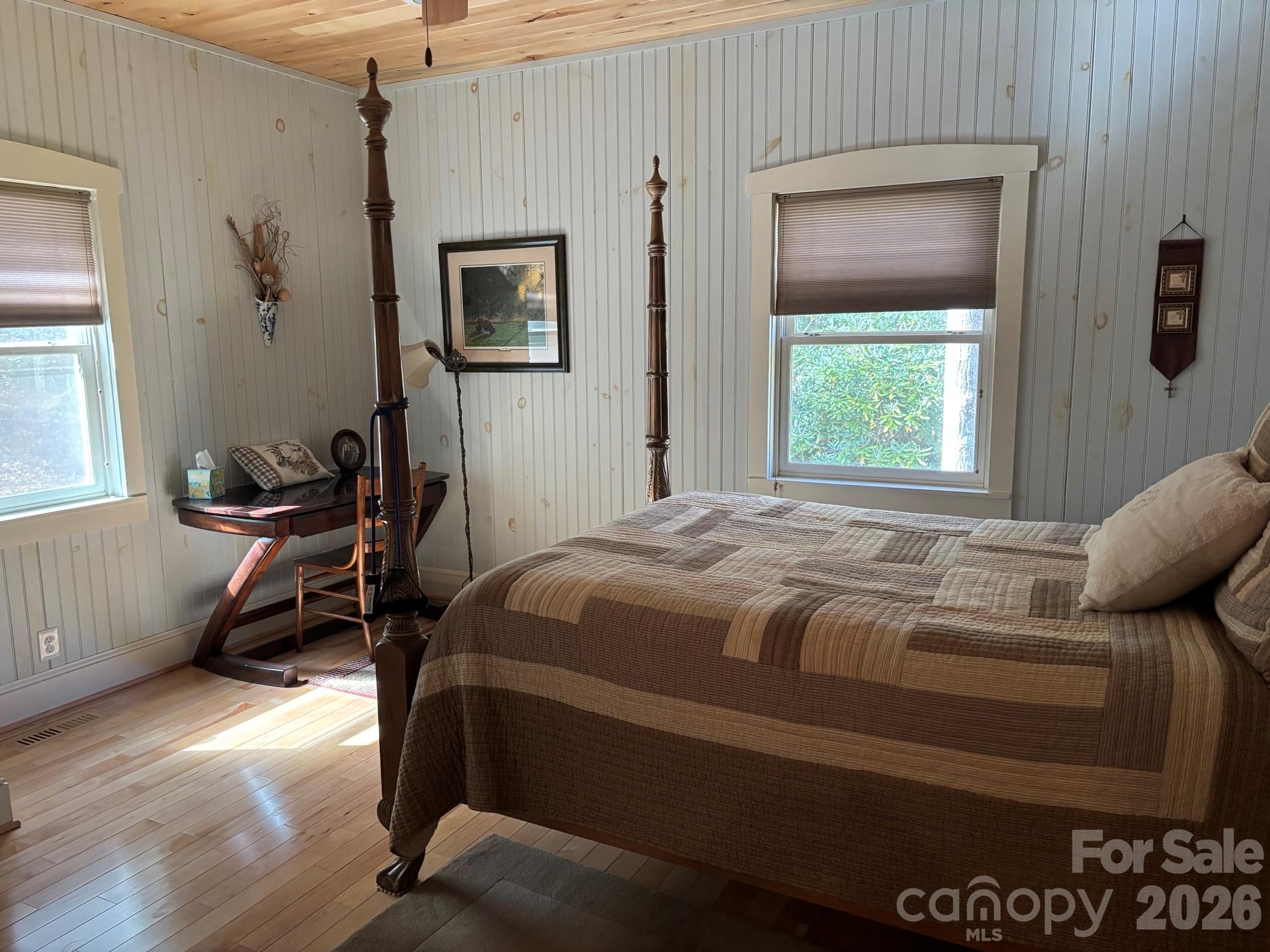 Single Family Residence at 1661 Mckinney Mine Road, Spruce Pine, photo 16 of 27