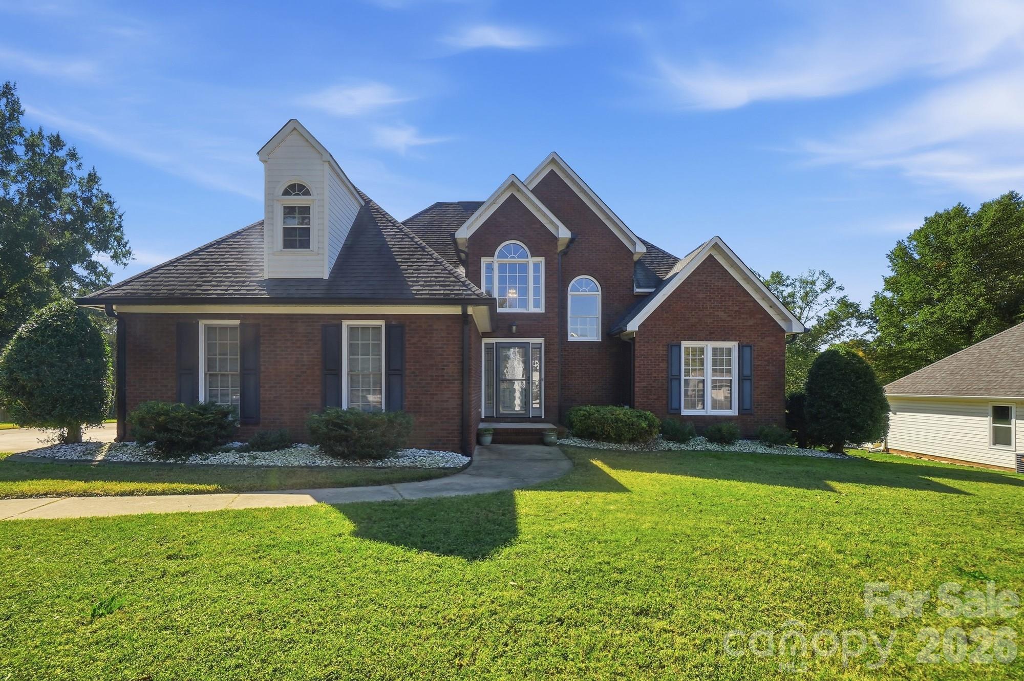 Single Family Residence at 2322 Beaver Pond Road, Kannapolis, photo 2 of 42
