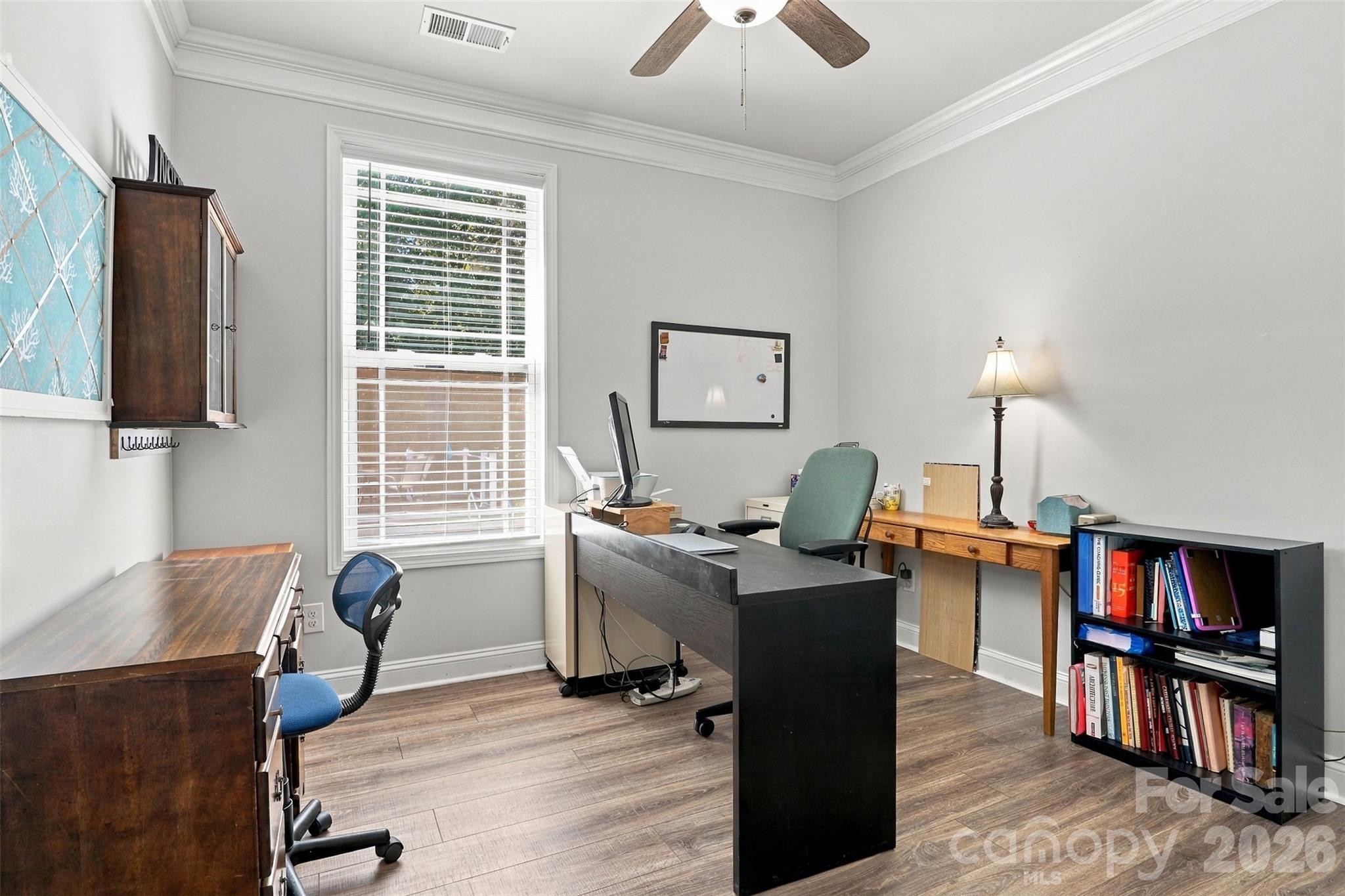 Single Family Residence at 1039 Bonum Road, Lake Wylie, photo 26 of 47