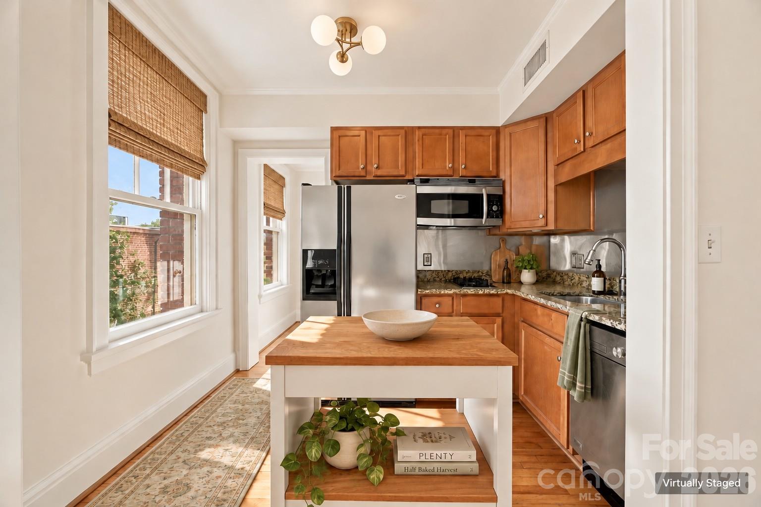 Kitchen - Virtually Staged - 712 Louise Avenue, Charlotte