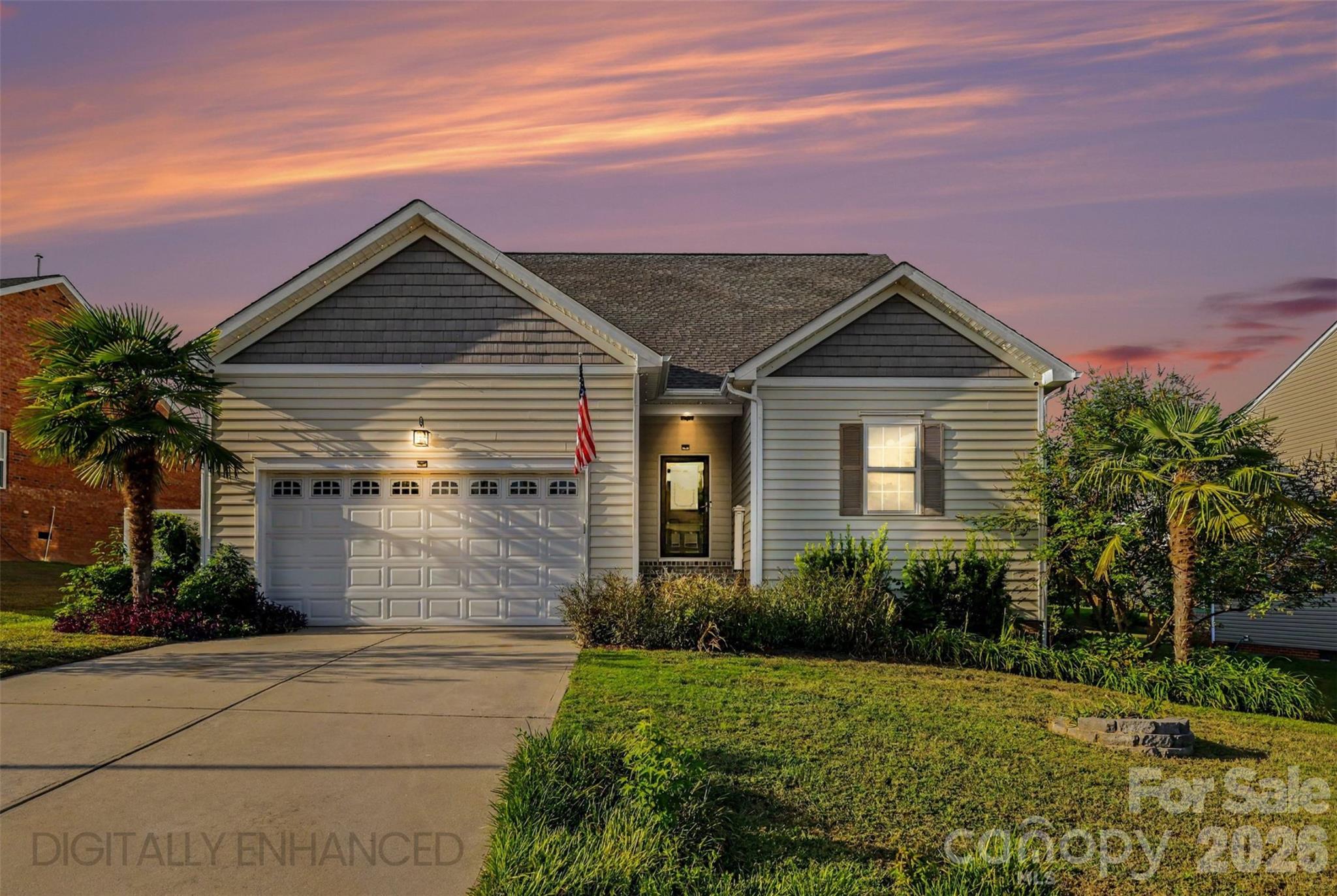 Single Family Residence at 5184 Norway Lane, Rock Hill, photo 2 of 37