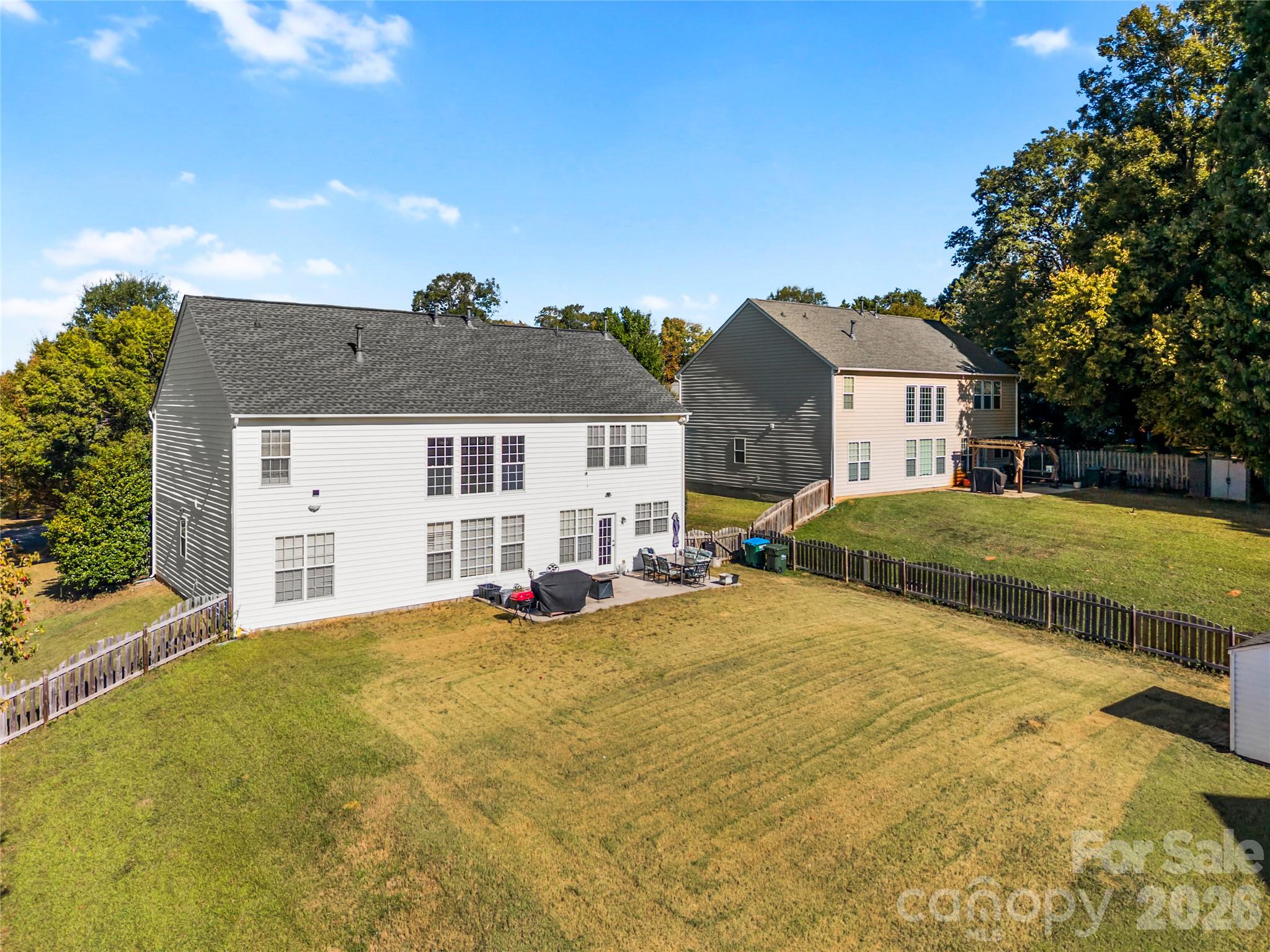 Single Family Residence at 2602 Mullis Lane, Matthews, photo 4 of 39