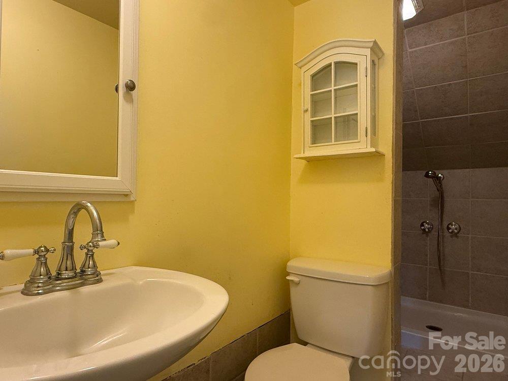 Single Family Residence at 6875 Mount Pleasant Road S, Concord, photo 16 of 46