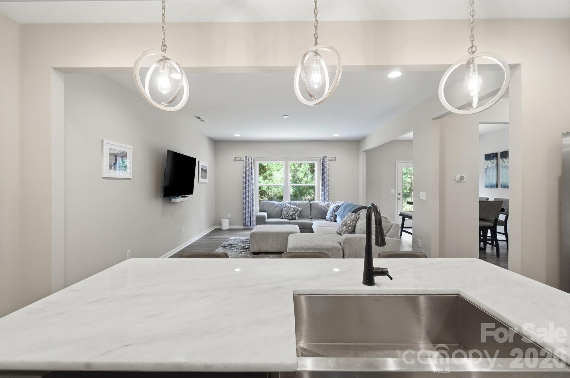 Townhouse at 1138 Streamside Lane, York, photo 11 of 42