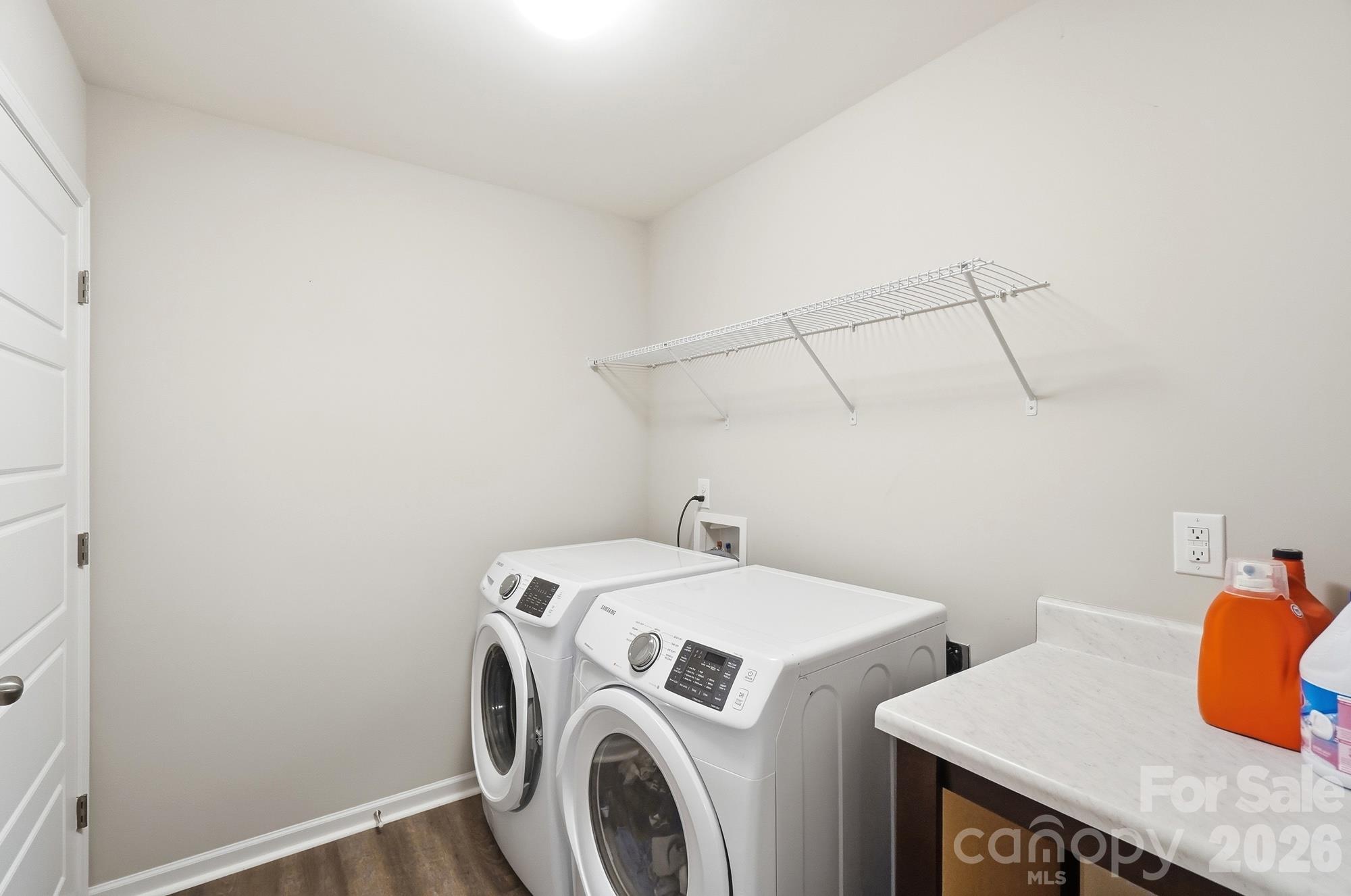 Townhouse at 1138 Streamside Lane, York, photo 31 of 42