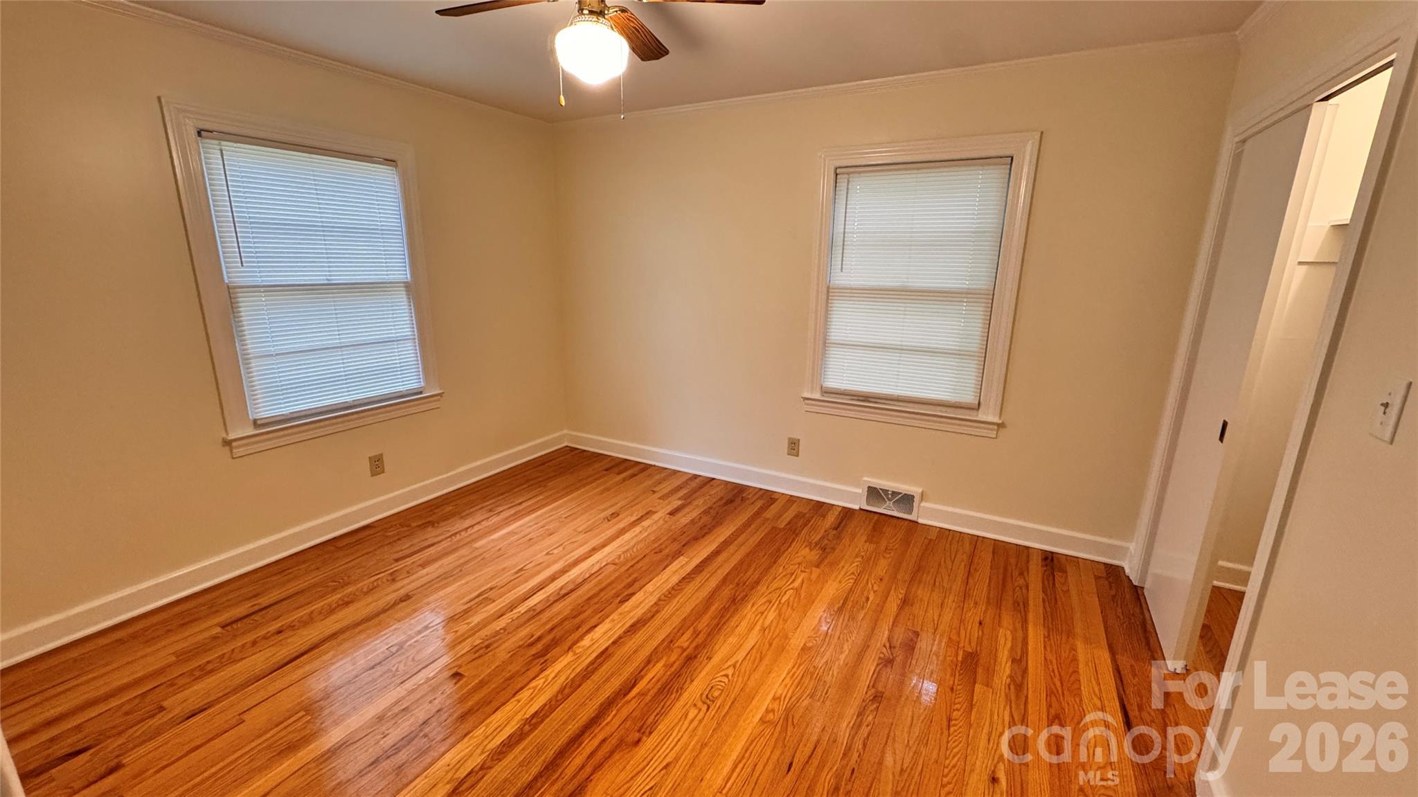 Single Family Residence at 690 Brookdale Drive, Statesville, photo 2 of 19