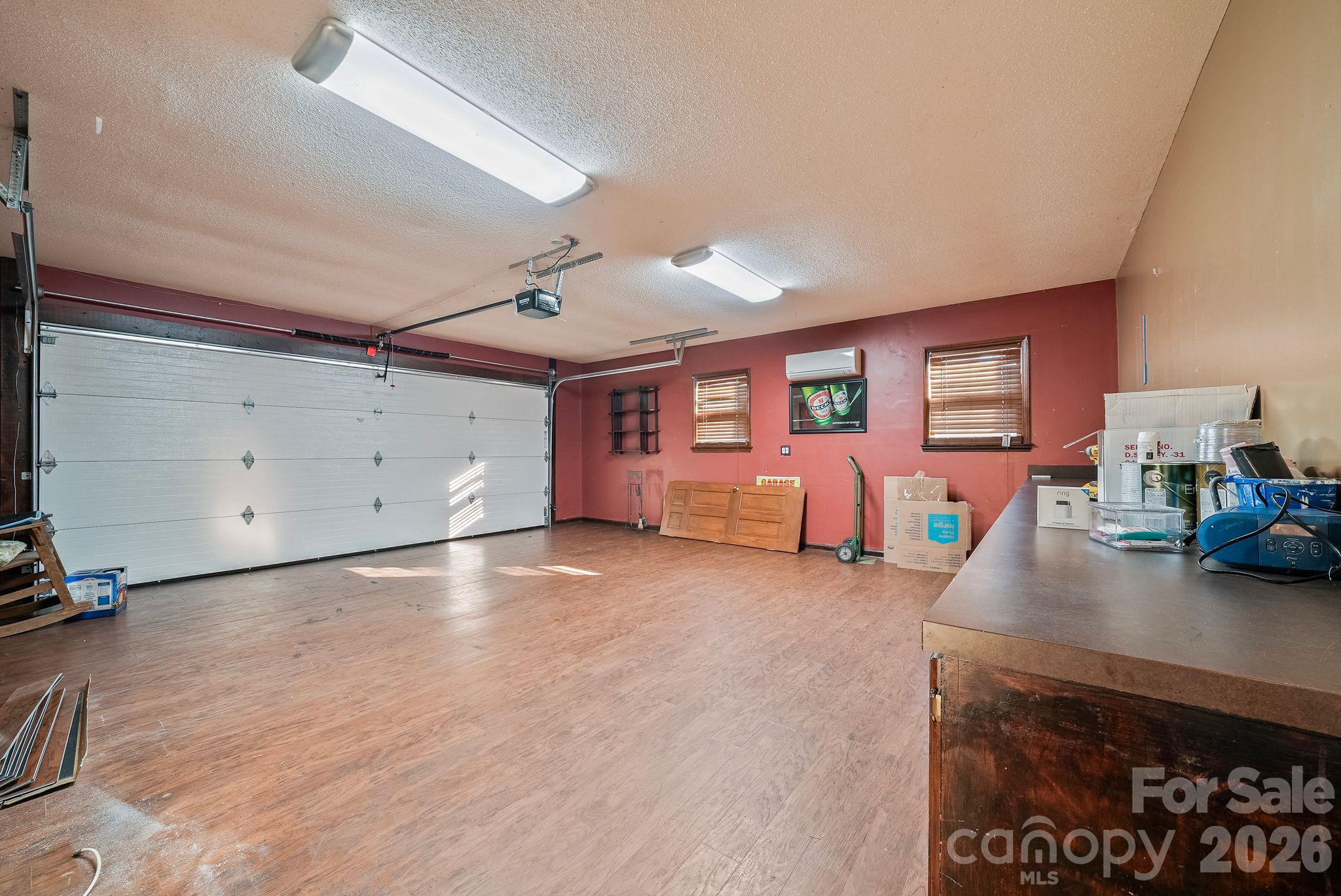 2 Car garage/ with mini split - 5976 Gold Creek Estate Drive, Hickory