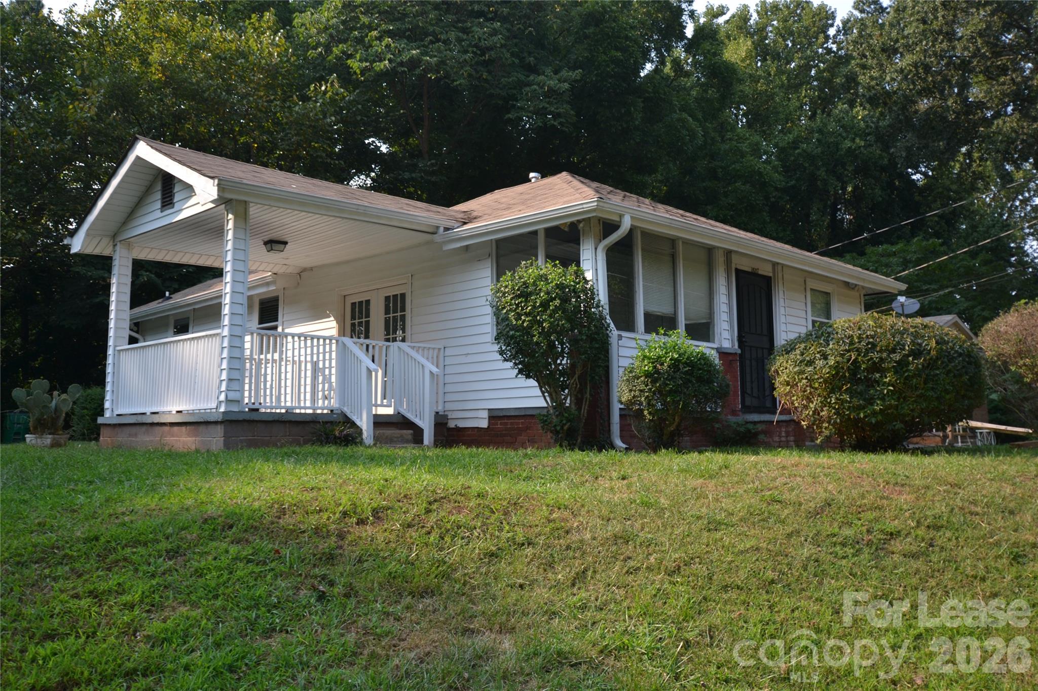 1807 Maribel Avenue