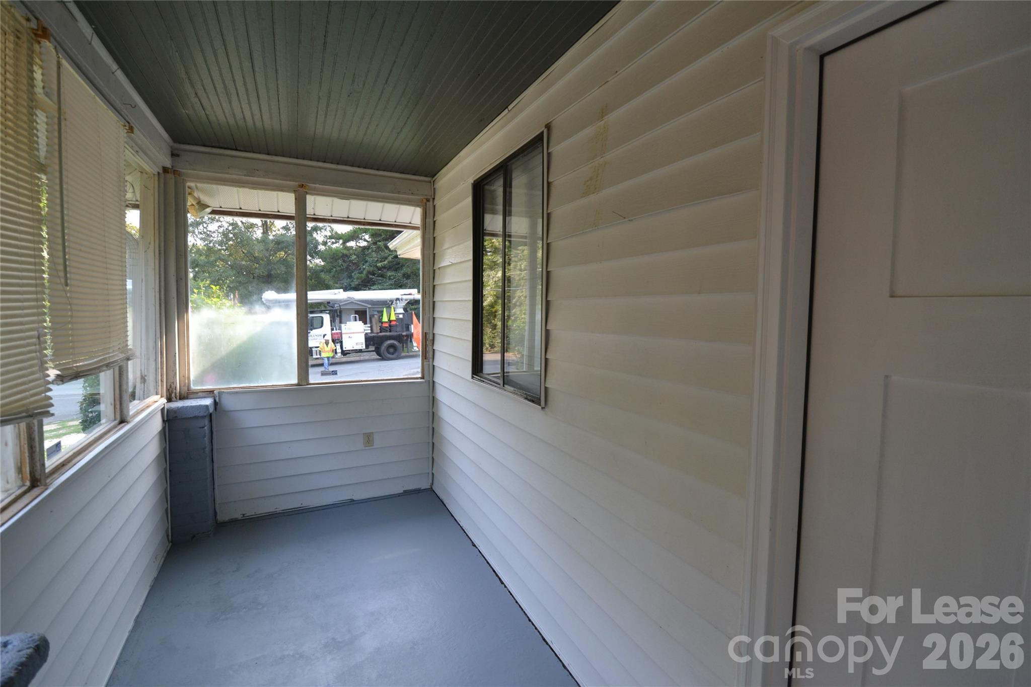 Single Family Residence at 1807 Maribel Avenue, Charlotte, photo 8 of 14