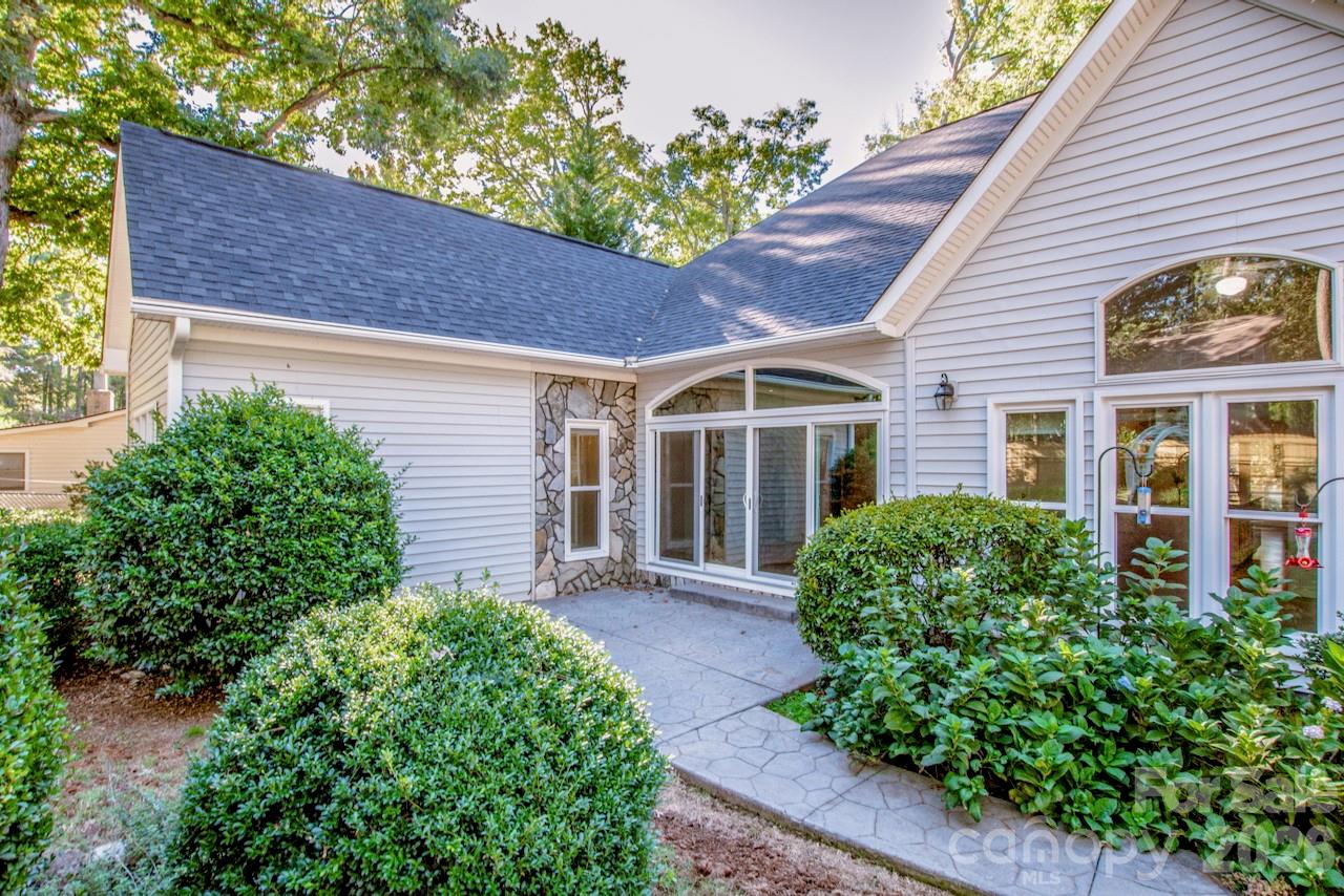 View of the home from the backyard - 351 Catalina Drive, Mooresville