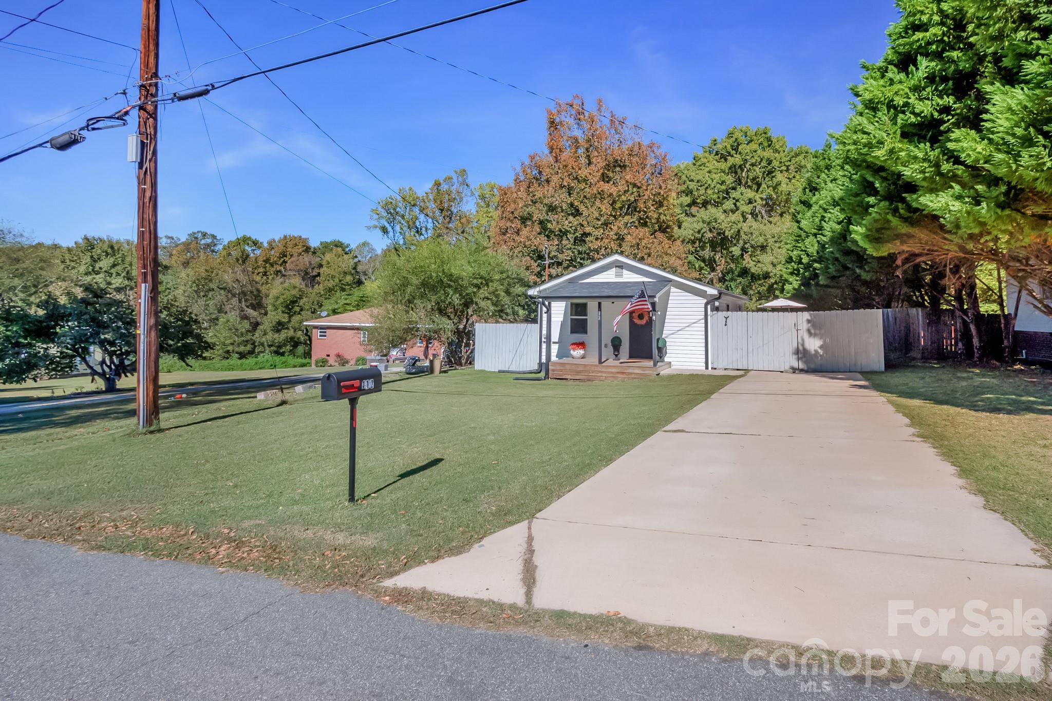 Single Family Residence at 112 W Poplar Street, Stanley, photo 42 of 43