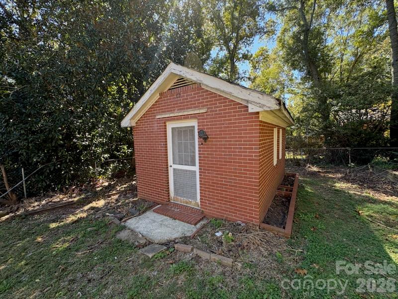Single Family Residence at 1212 Brookwood Drive, Shelby, photo 35 of 47