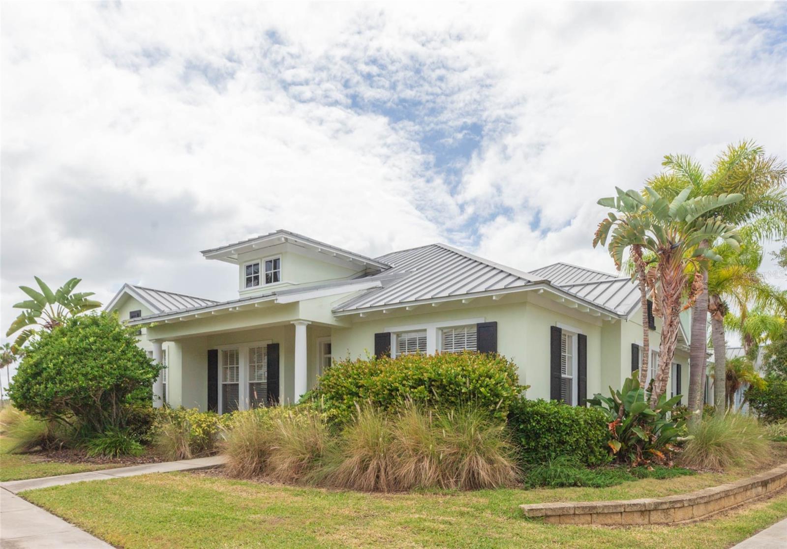 320 IBISVIEW LN