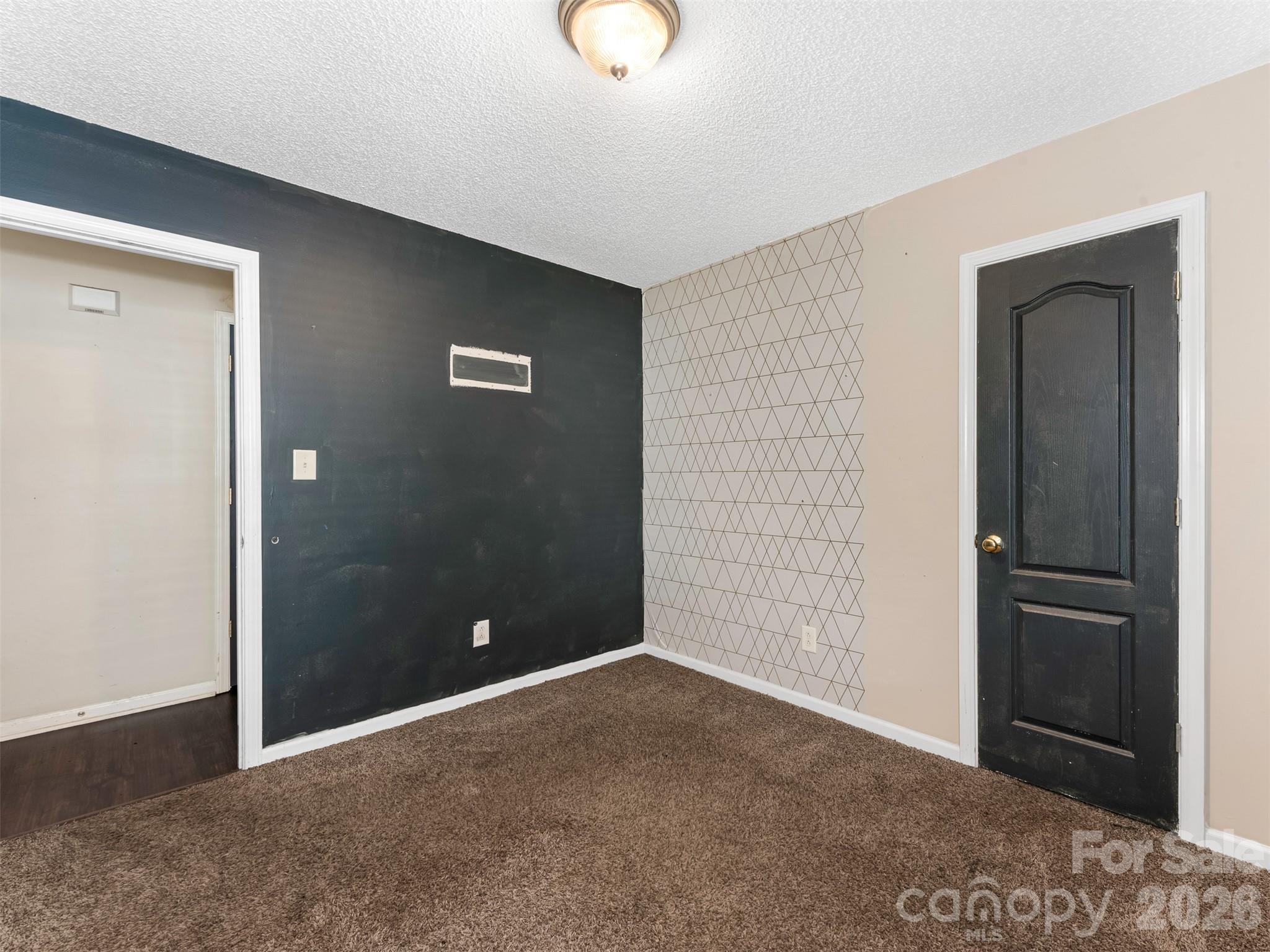 Single Family Residence at 343 Amir Circle, Matthews, photo 21 of 44