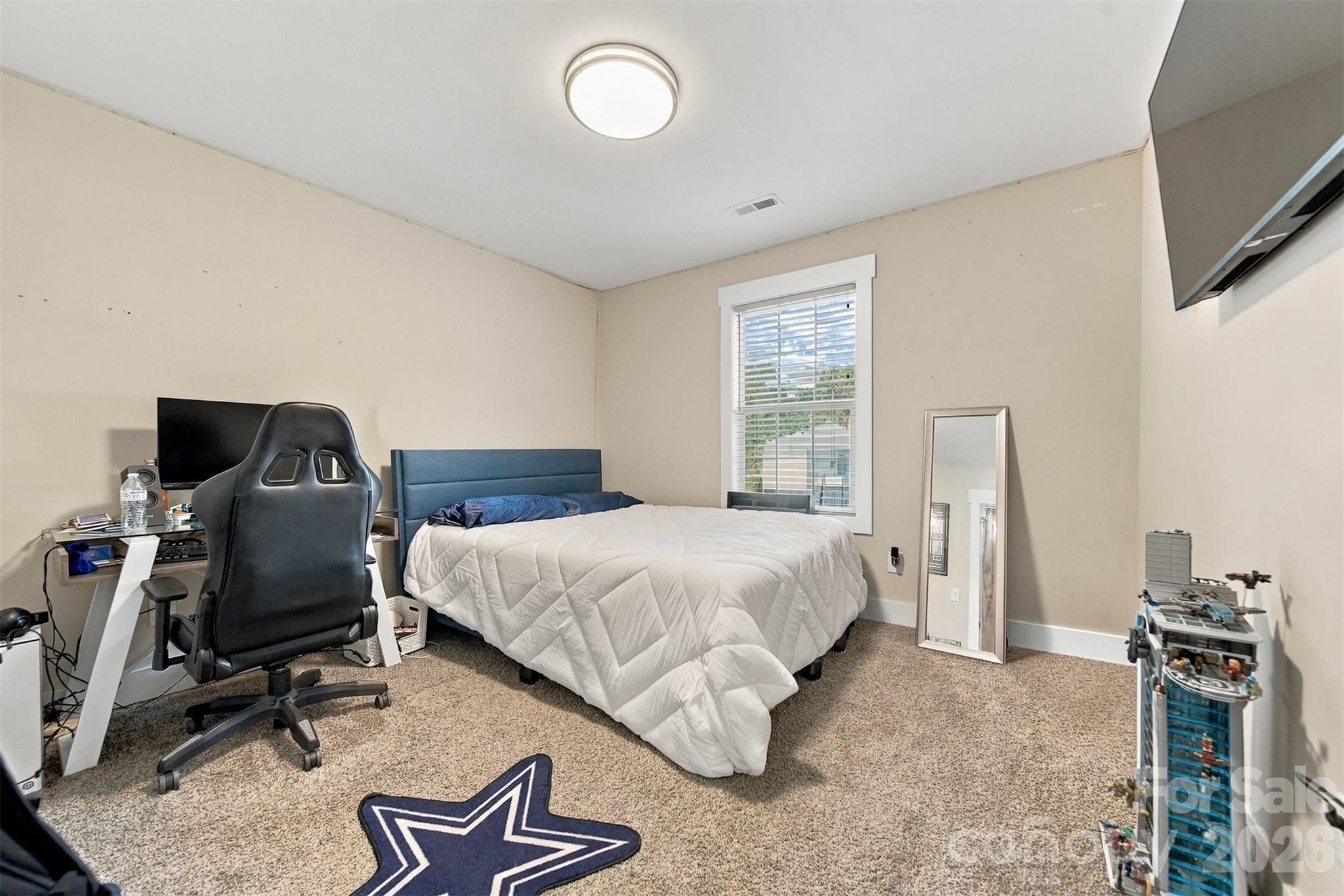 Single Family Residence at 509 Sacco Extension, Belmont, photo 16 of 22