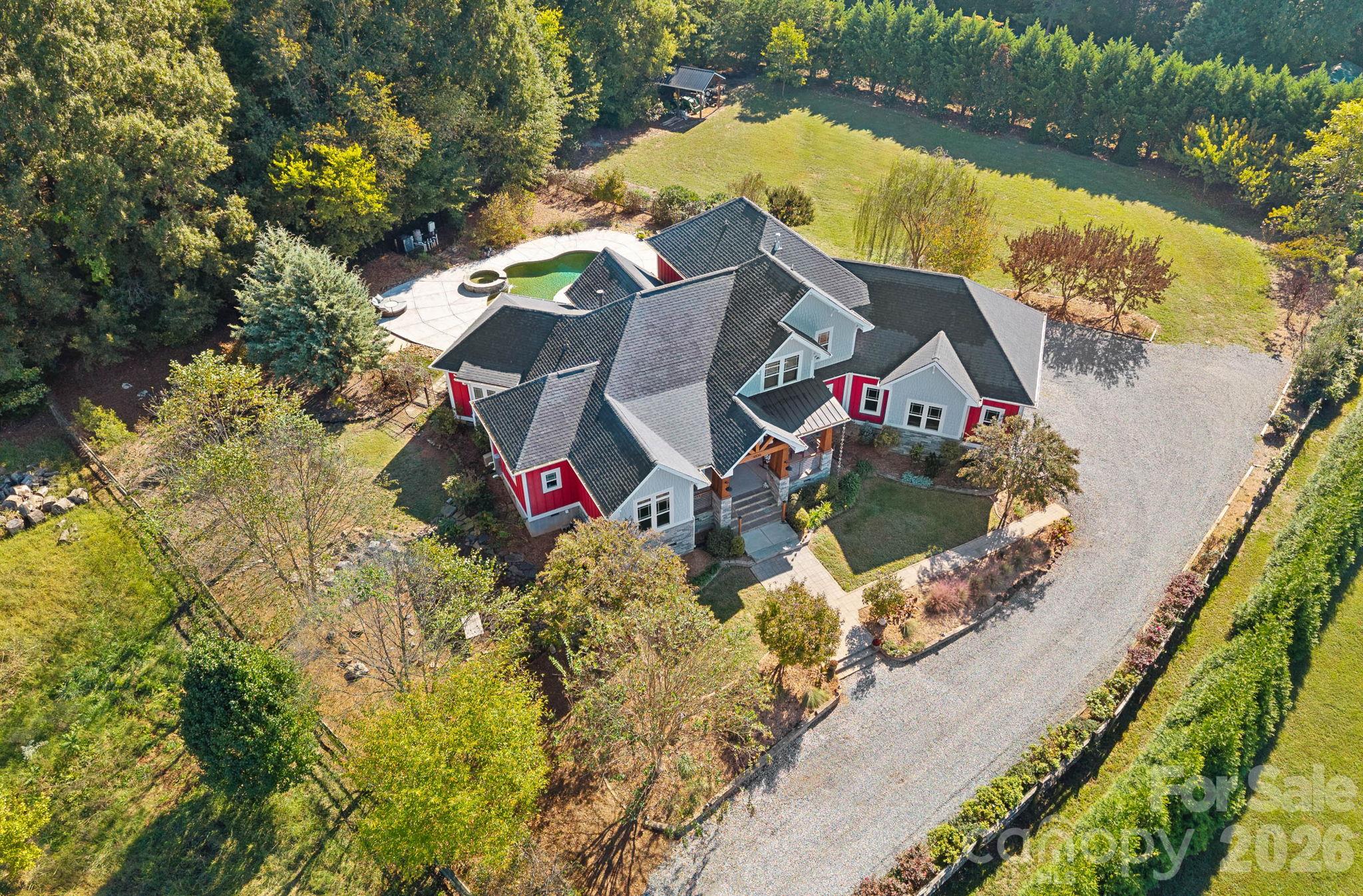 Driveway and expansive parking - 6536 Stephens Road, Huntersville