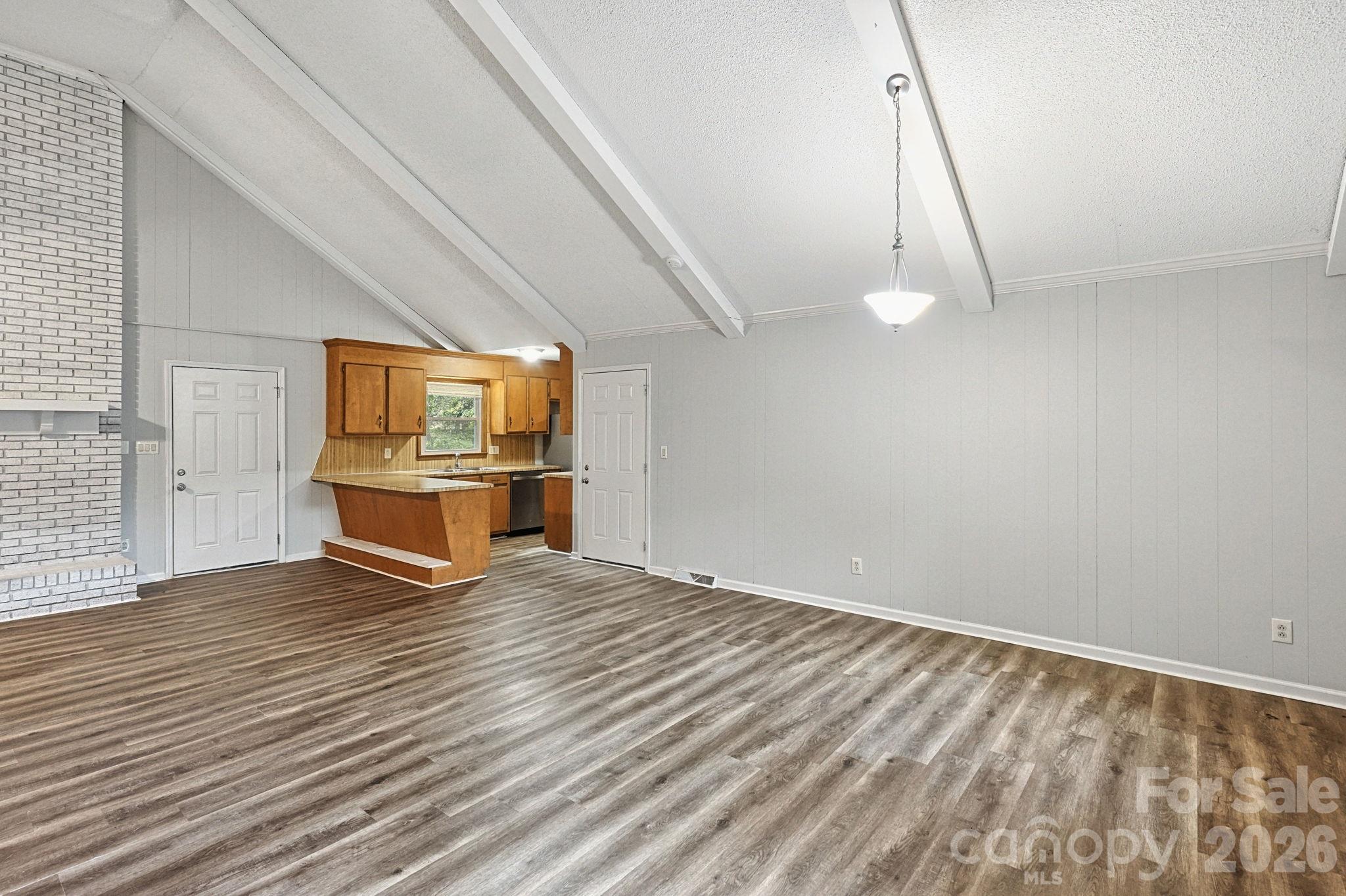 Single Family Residence at 6205 Ferncliff Drive, Concord, photo 4 of 30