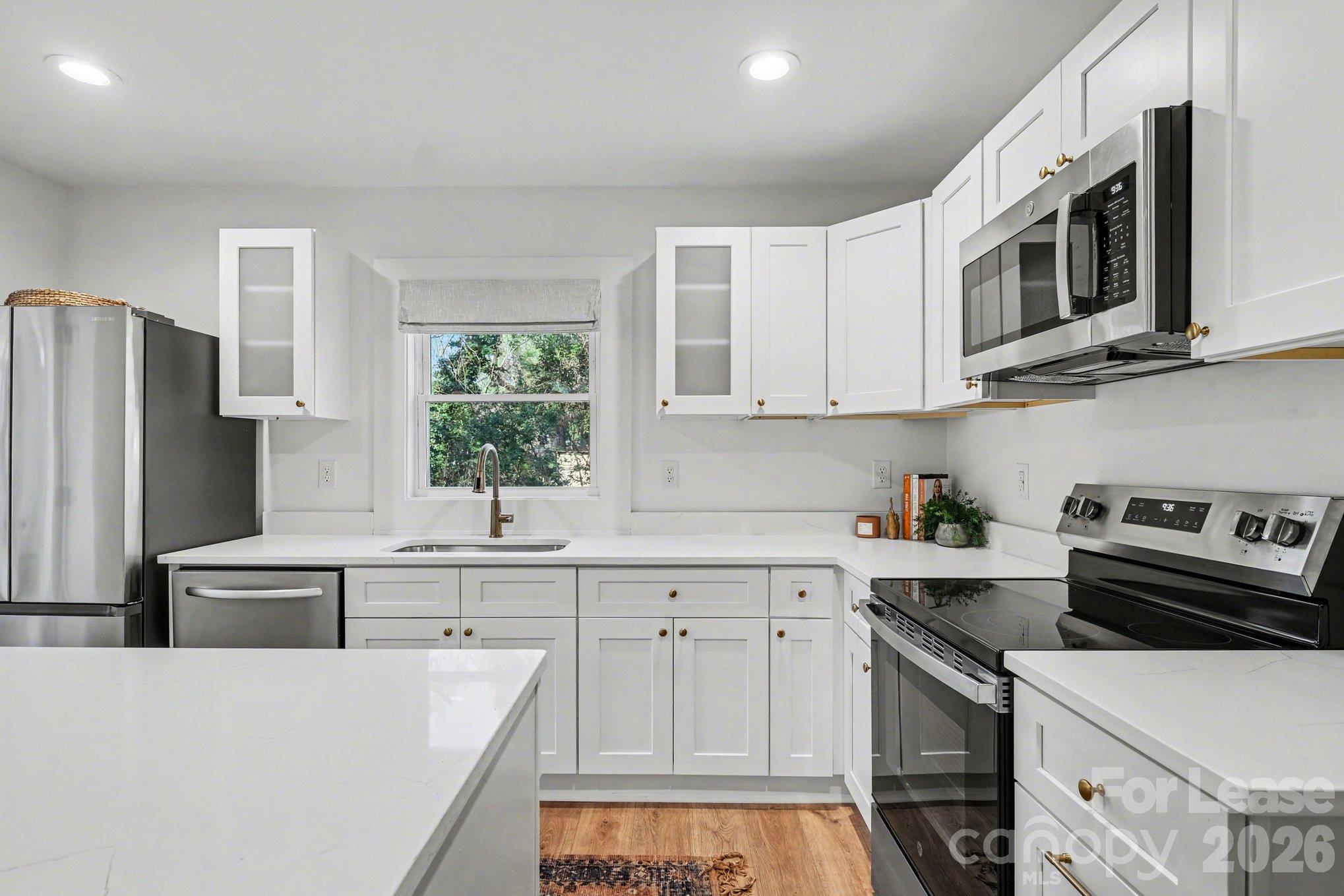 Kitchen - 353 Kelly Street, Statesville