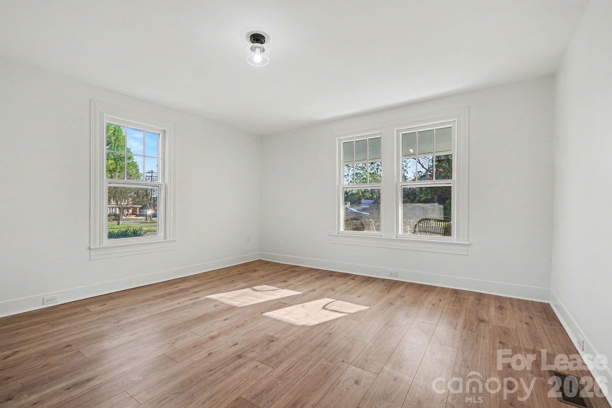 Bedroom/Flex Room - 353 Kelly Street, Statesville