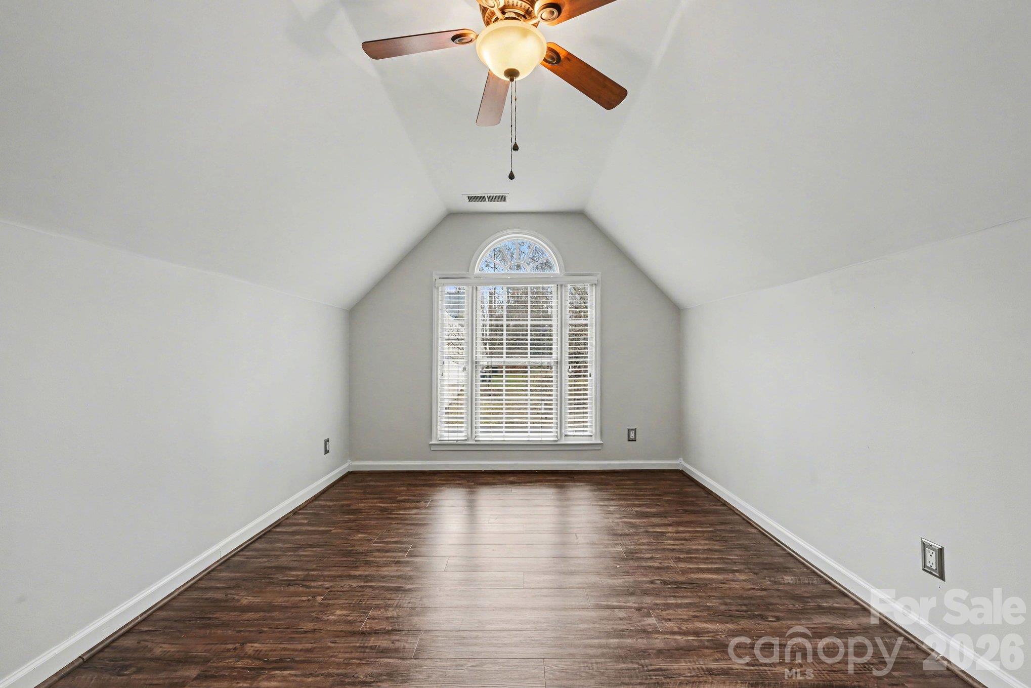 Single Family Residence at 5805 Swanston Drive, Charlotte, photo 26 of 32