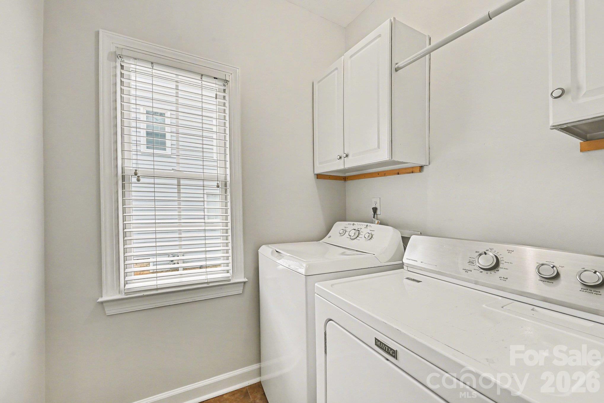 Single Family Residence at 5805 Swanston Drive, Charlotte, photo 28 of 32