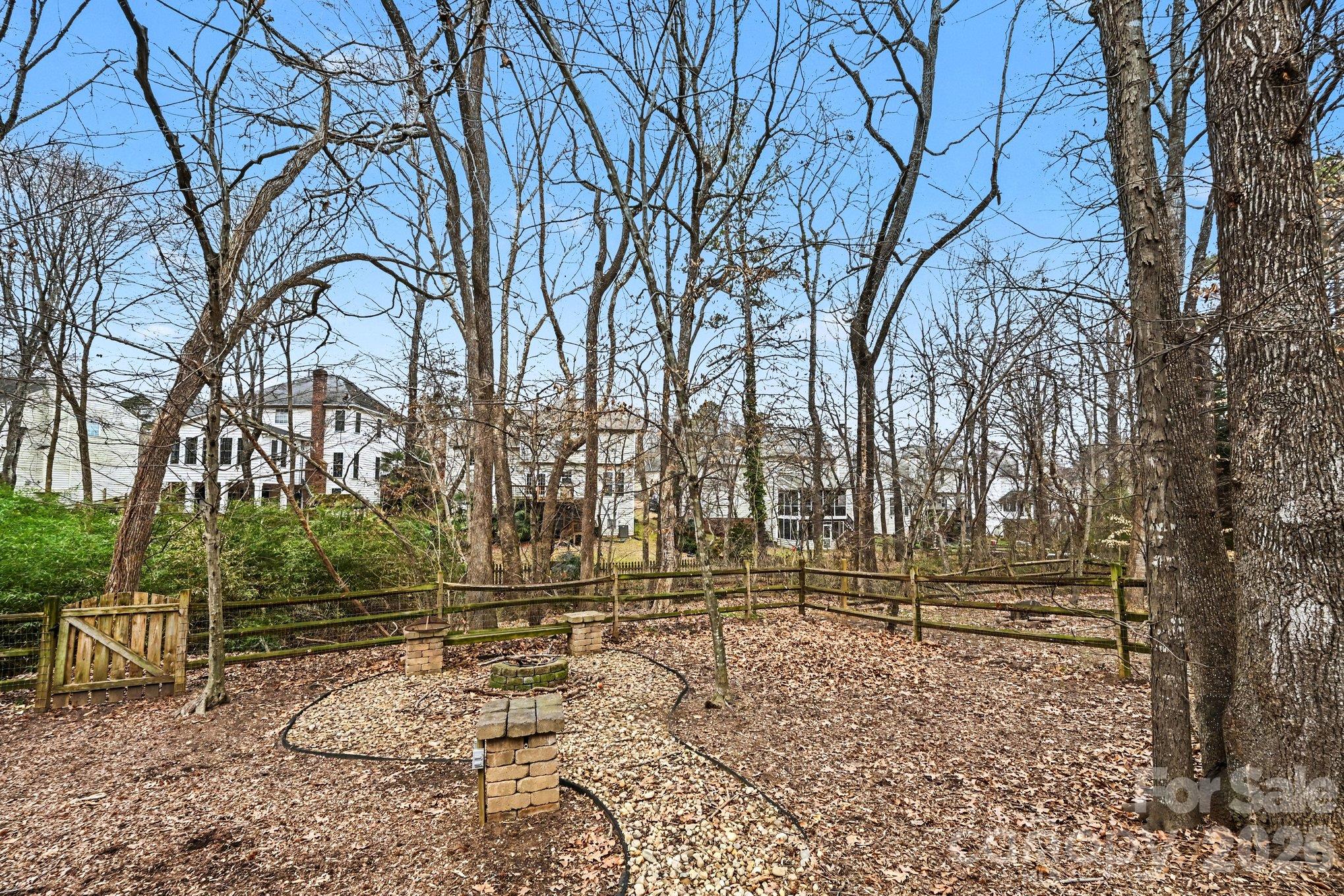 Single Family Residence at 5805 Swanston Drive, Charlotte, photo 31 of 32
