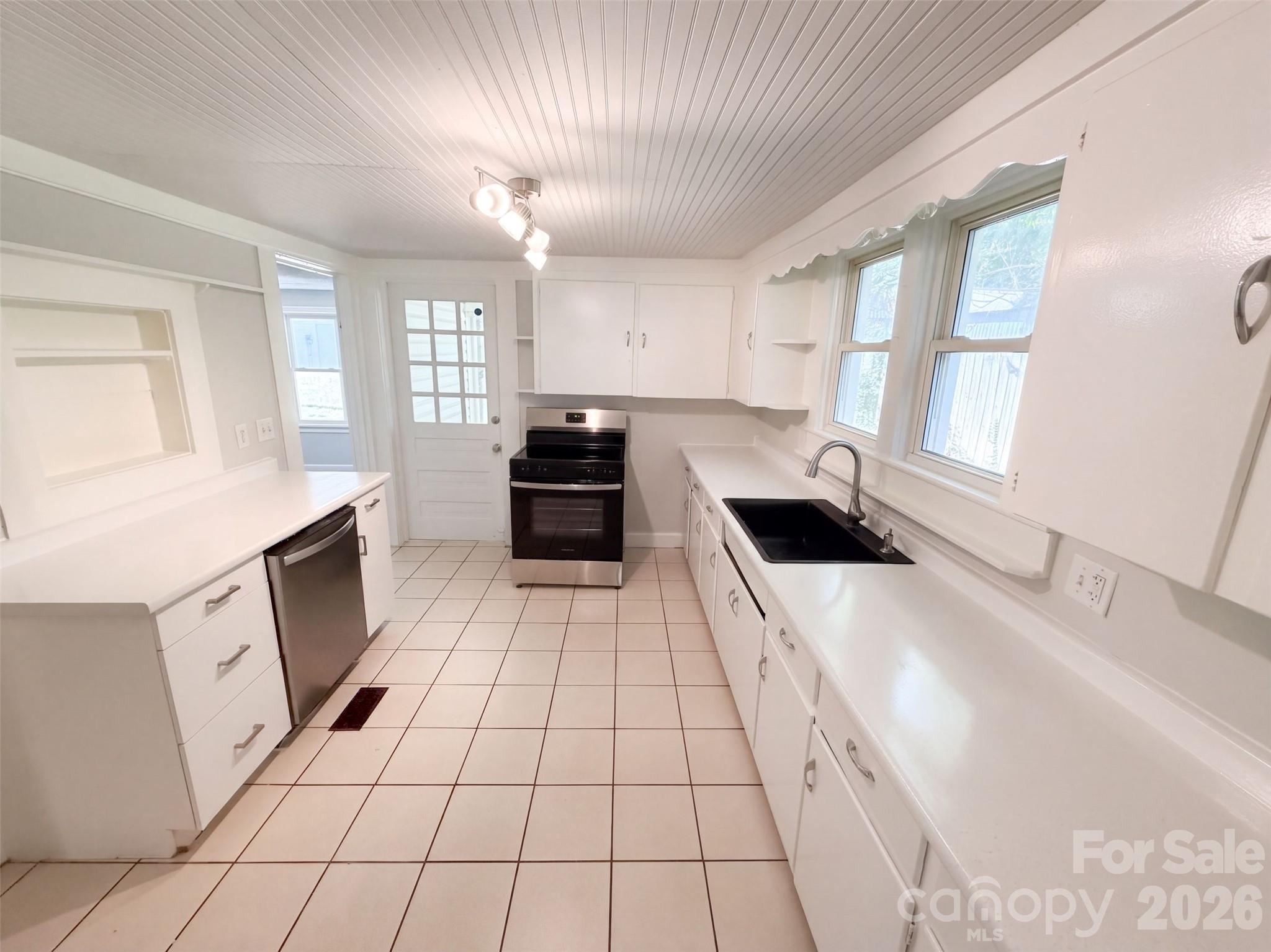 Single Family Residence at 208 Elm Street, Marshville, photo 6 of 22