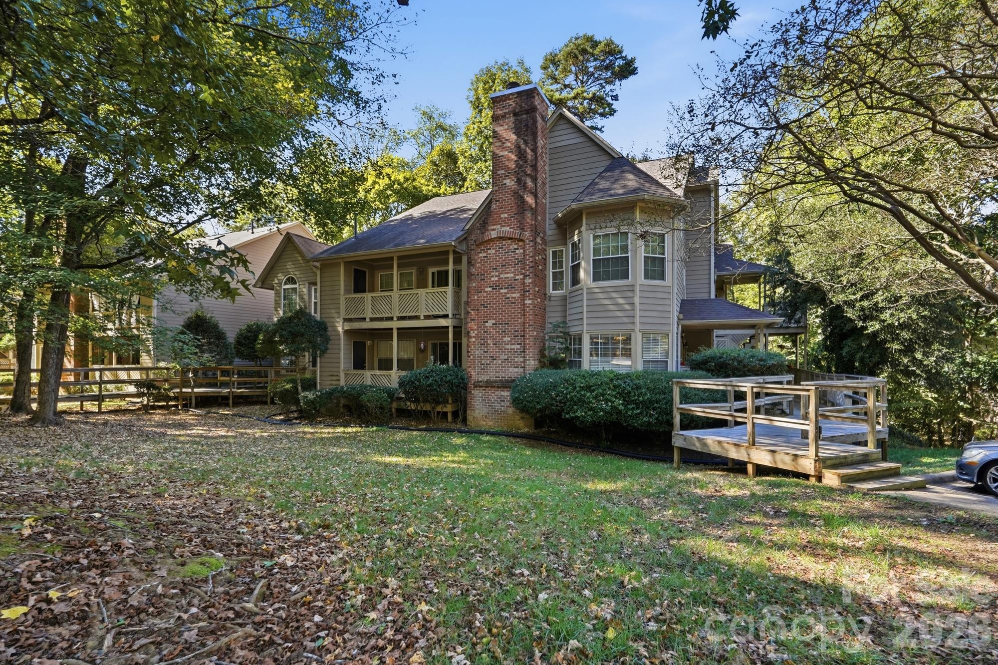 Condominium at 6140 Gray Gate Lane, Charlotte, photo 6 of 49