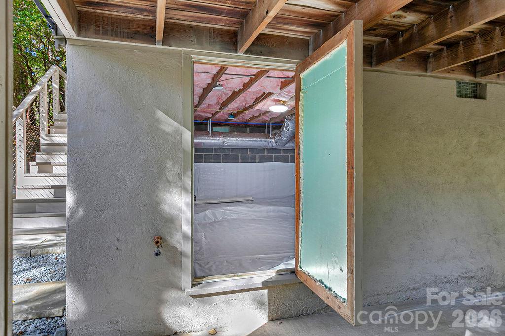 Walk-in crawl space.  Great storage. - 1152 Soquili Drive, Brevard