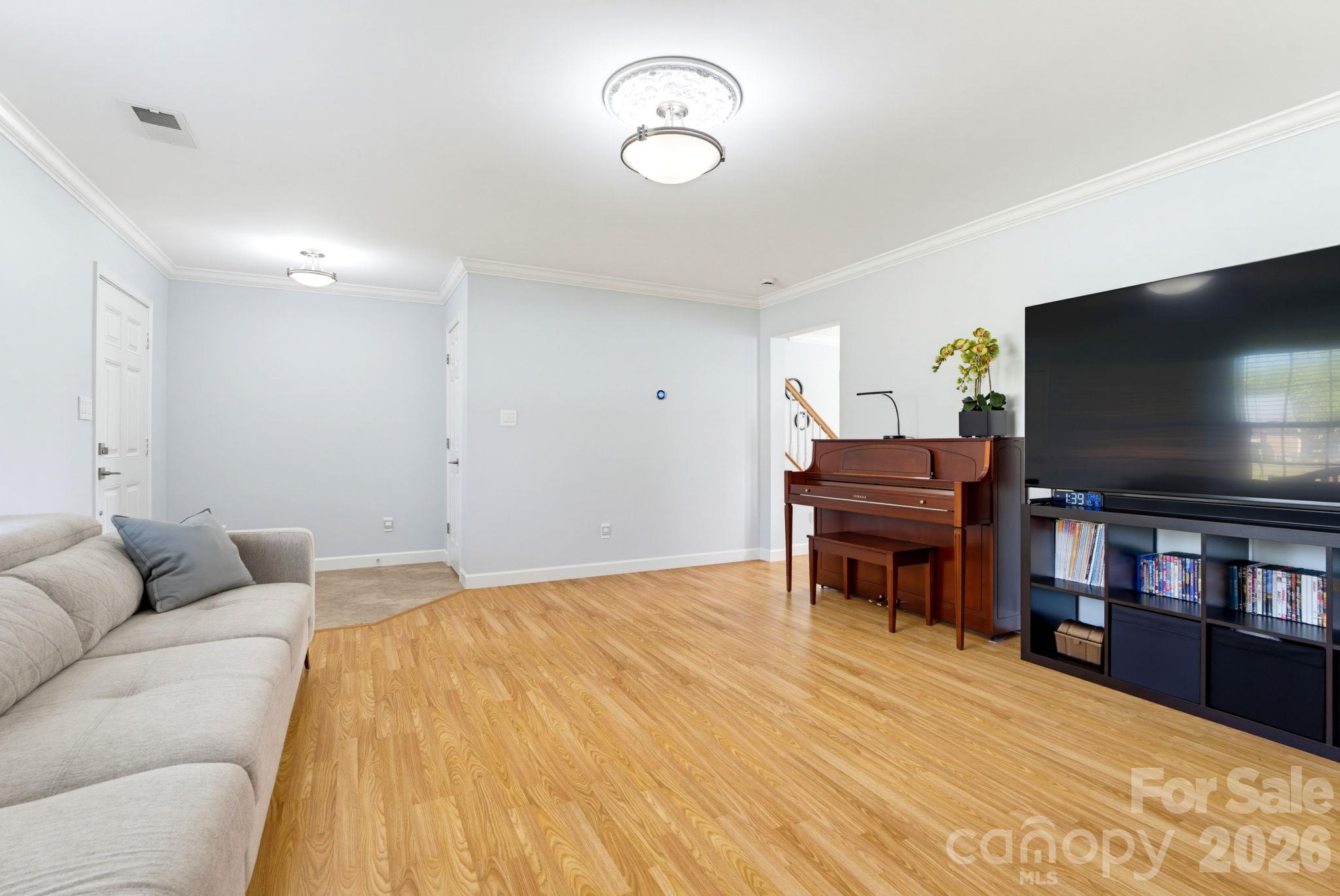 Great room - 2320 Jacobs Court, Monroe