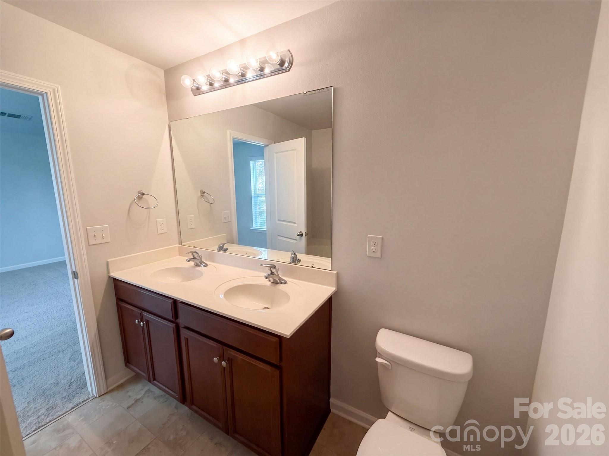 Single Family Residence at 900 Etta Place, Gastonia, photo 15 of 30