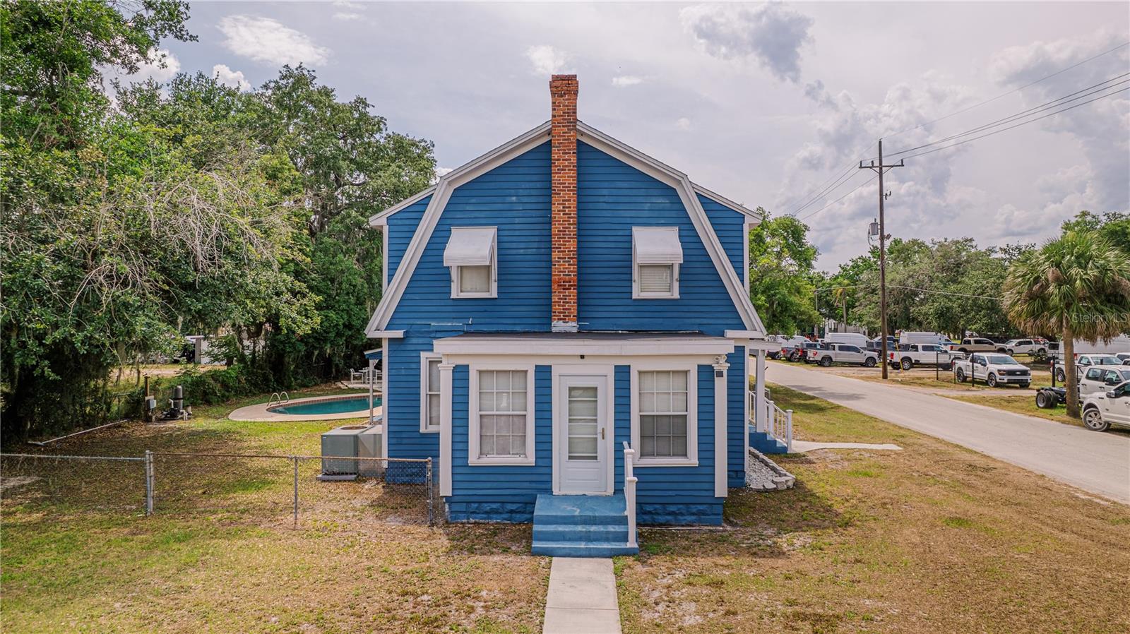 1400 FLORIDA AVE