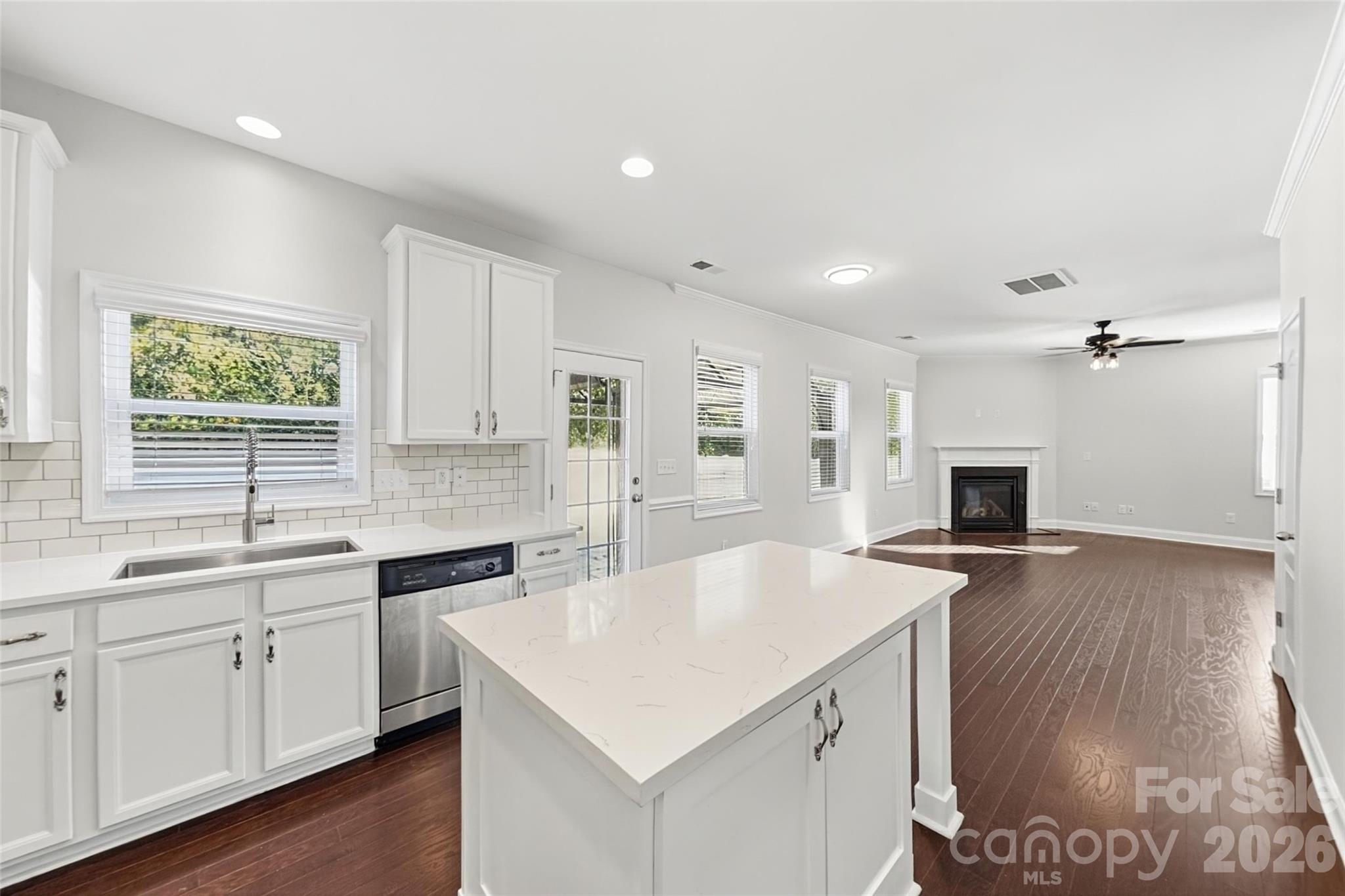 Single Family Residence at 1655 Durant Drive, Rock Hill, photo 6 of 21
