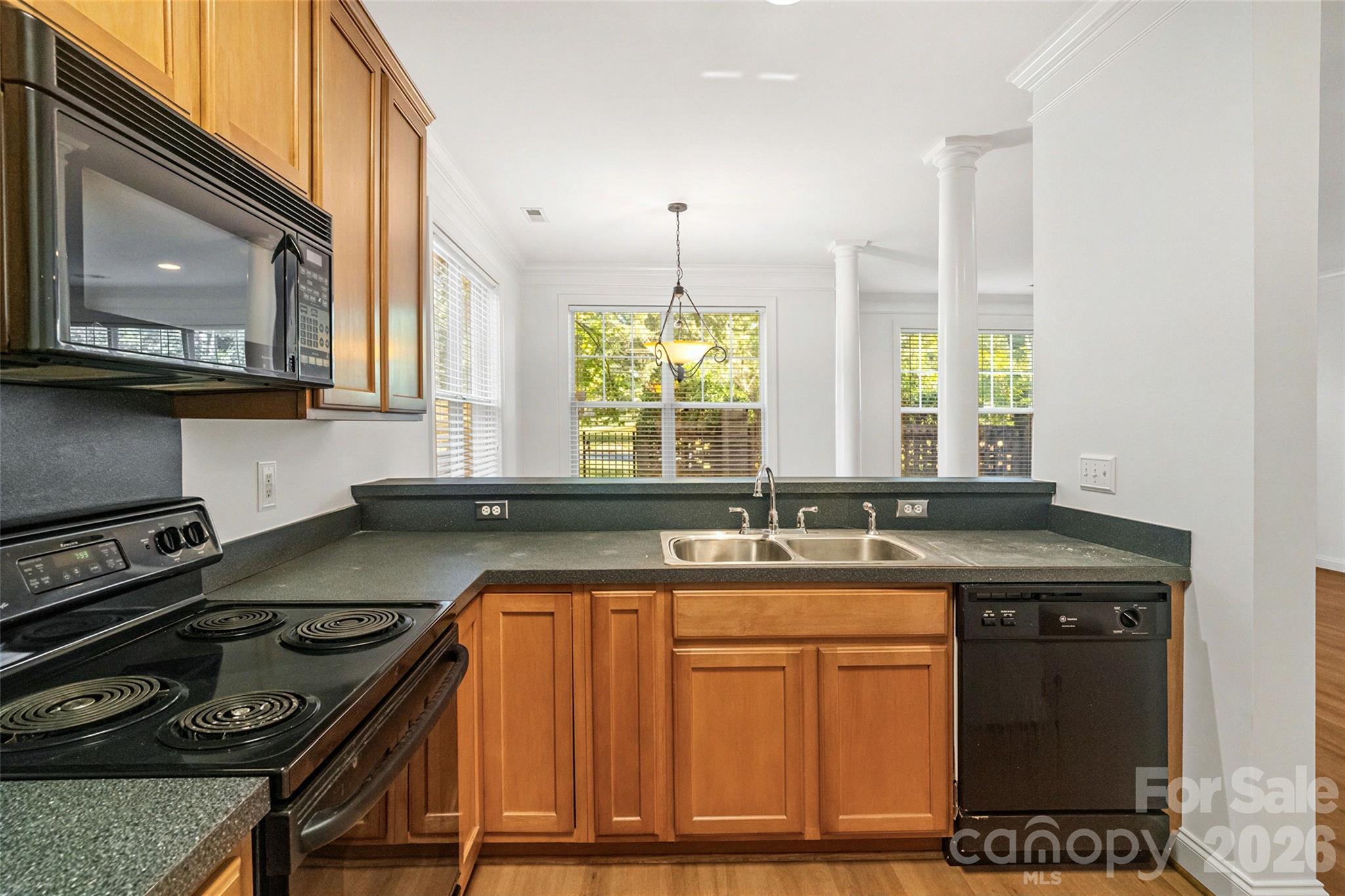 Townhouse at 4766 Hunter Crest Lane, Charlotte, photo 16 of 35