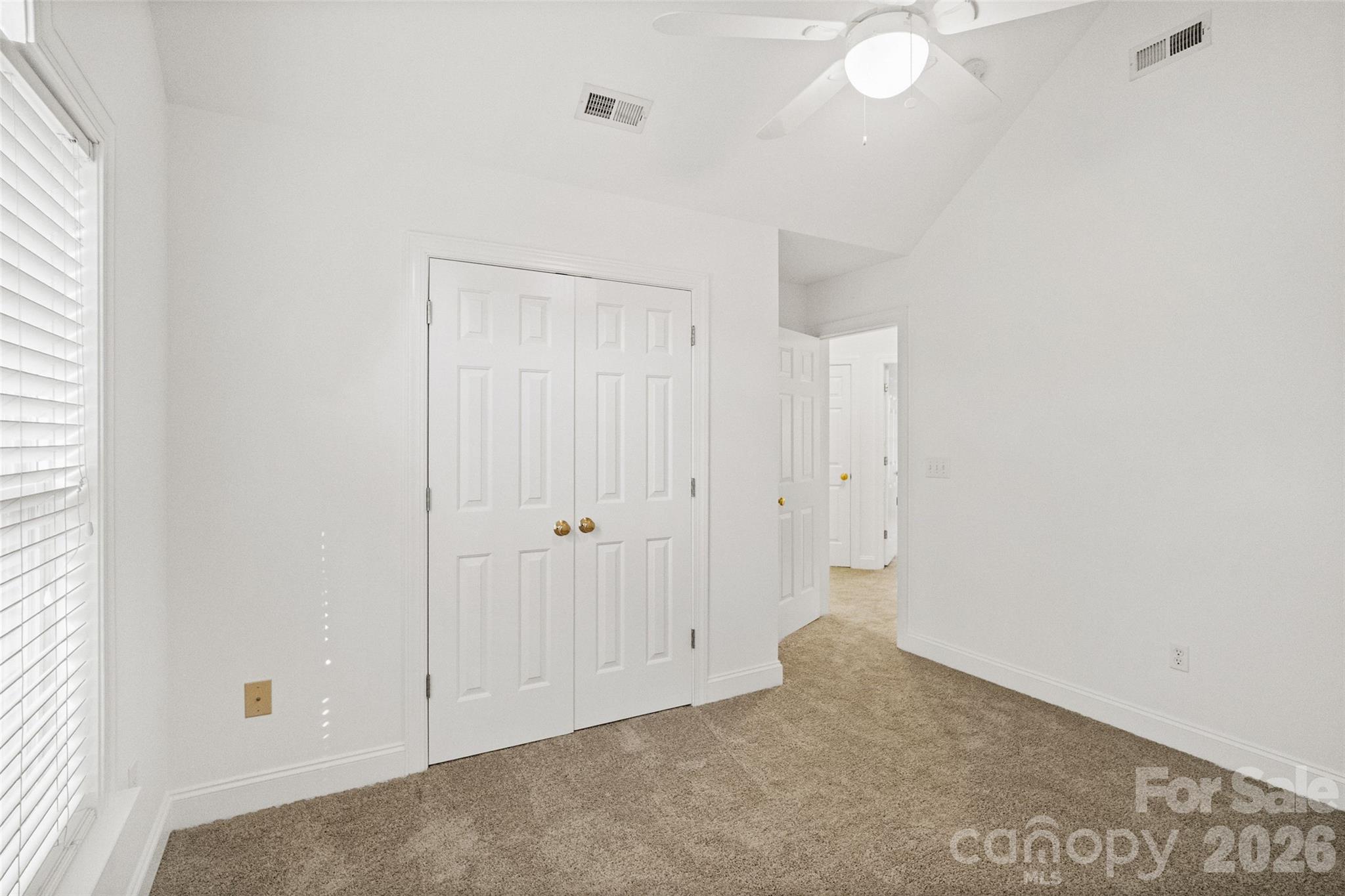 Townhouse at 4766 Hunter Crest Lane, Charlotte, photo 19 of 35