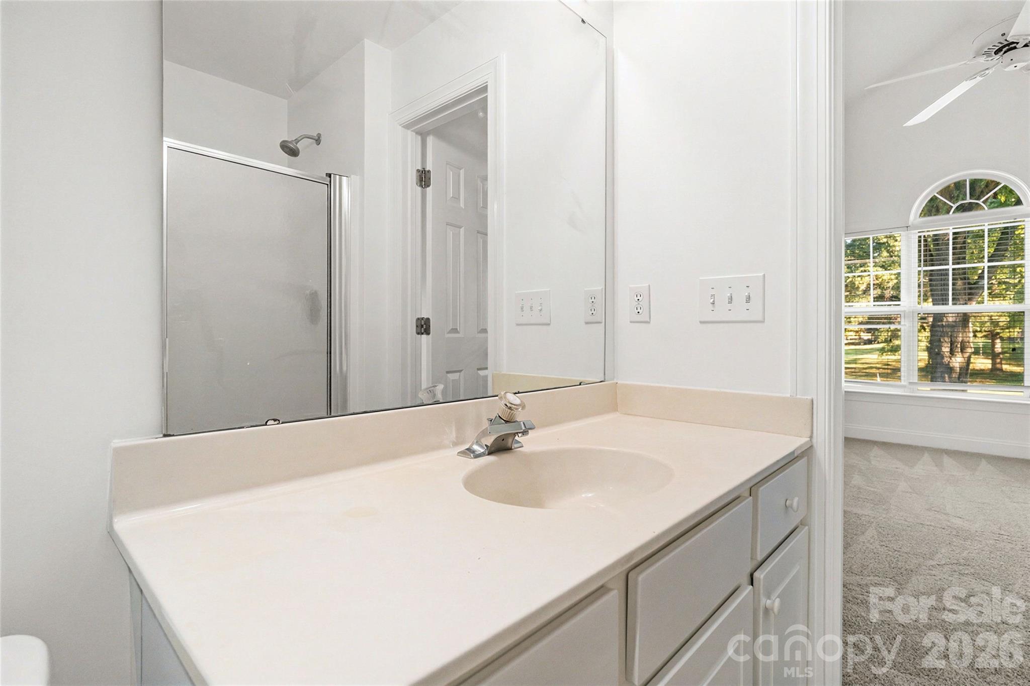Townhouse at 4766 Hunter Crest Lane, Charlotte, photo 28 of 35
