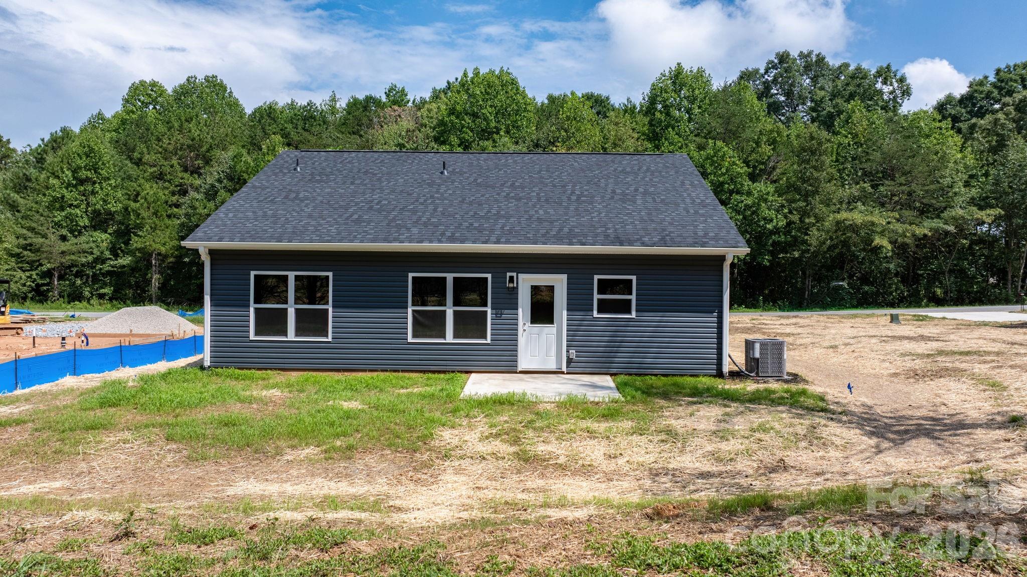 Single Family Residence at 2857 17th Street Court, Hickory, photo 29 of 30
