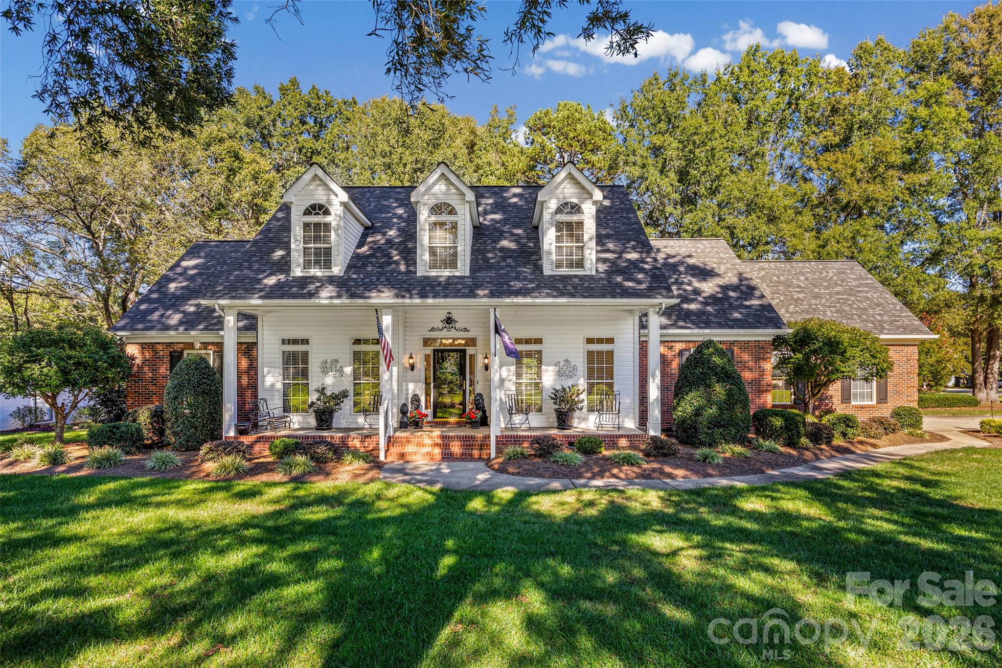 Beautiful curb appeal - 2005 Westridge Drive, Rock Hill