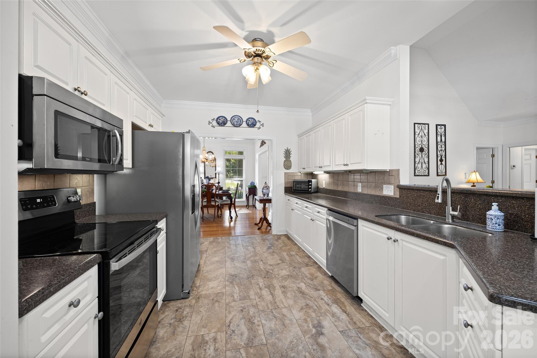 Large kitchen - 2005 Westridge Drive, Rock Hill