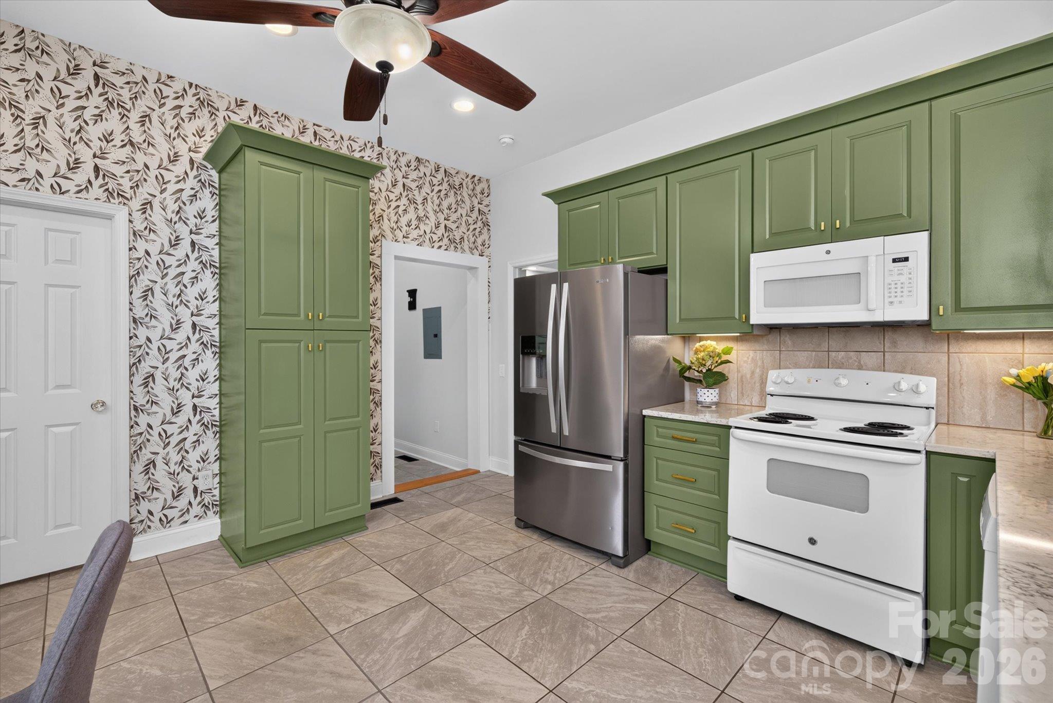 Updated Kitchen - 233 Florence Street, Rock Hill