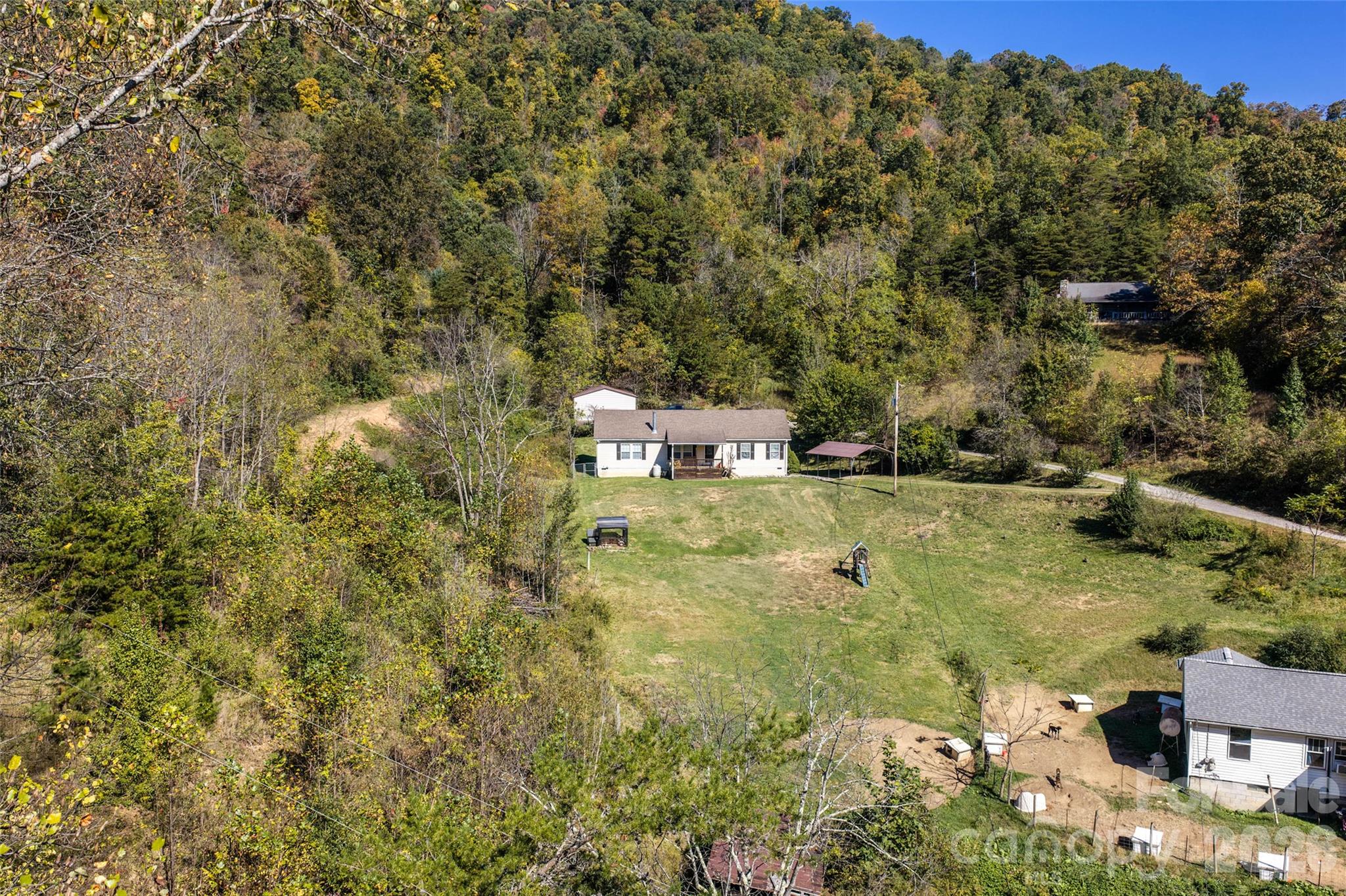 Single Family Residence at 23 Yorkie Drive, Clyde, photo 34 of 38