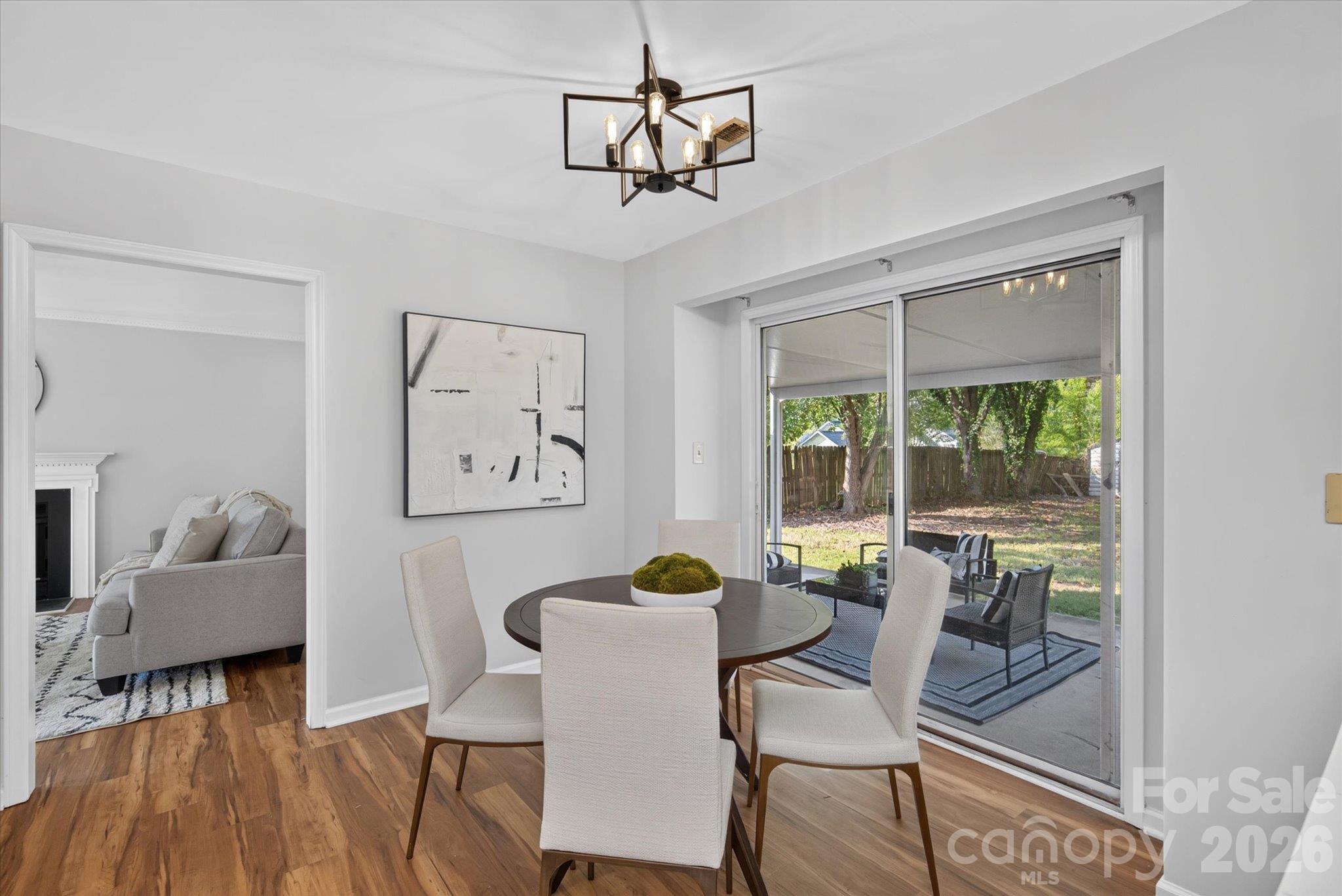 Single Family Residence at 4509 Doves Nest Court, Matthews, photo 10 of 30