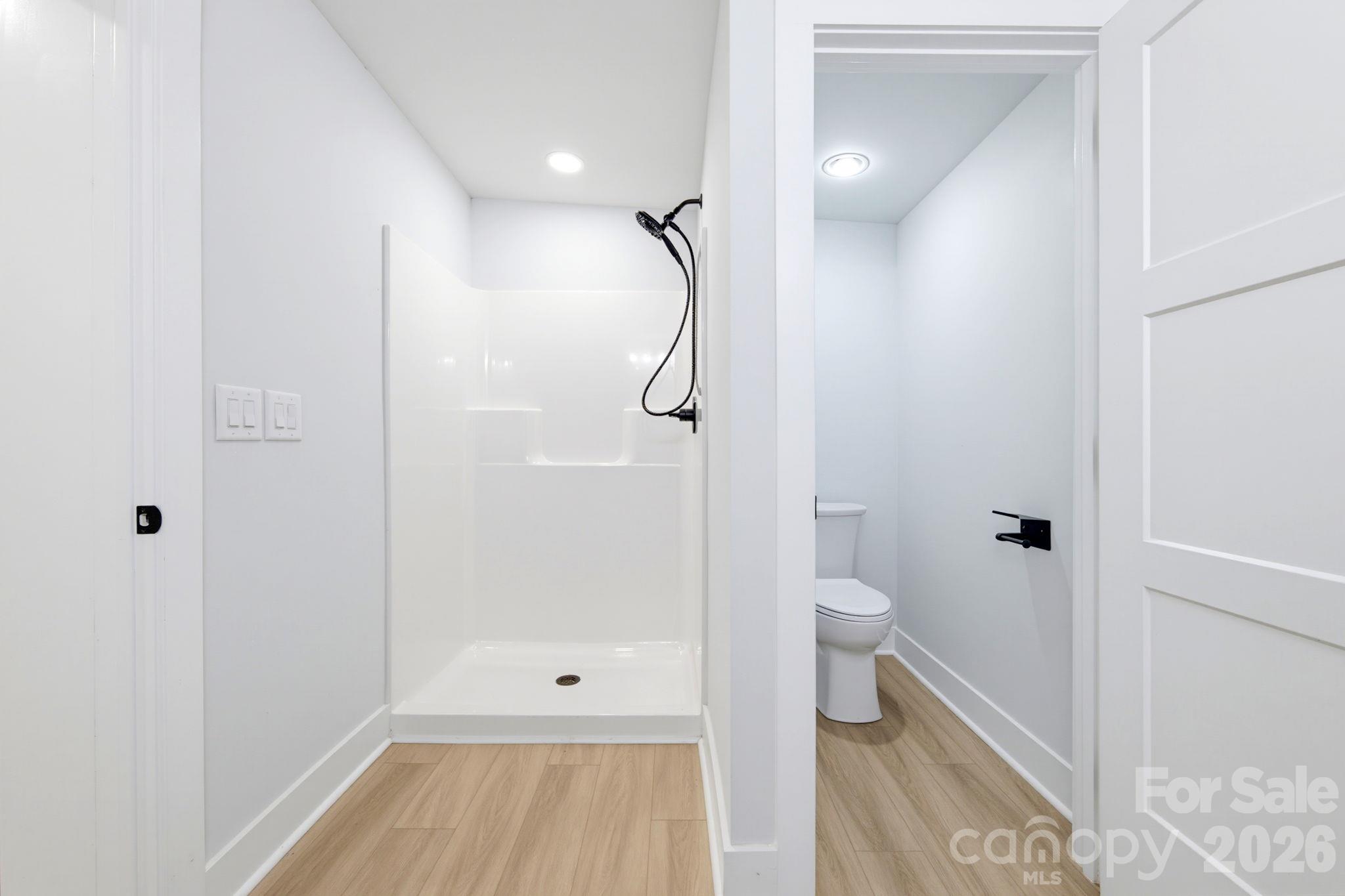 Single Family Residence at 1325 Armstrong Road, Belmont, photo 25 of 48