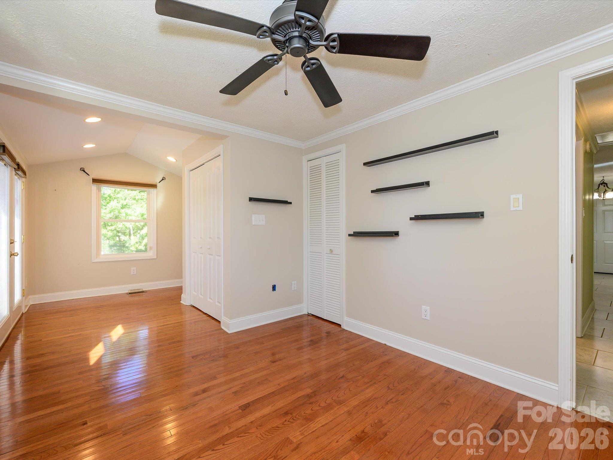 Single Family Residence at 3714 Fieldcrest Circle NW, Concord, photo 17 of 27