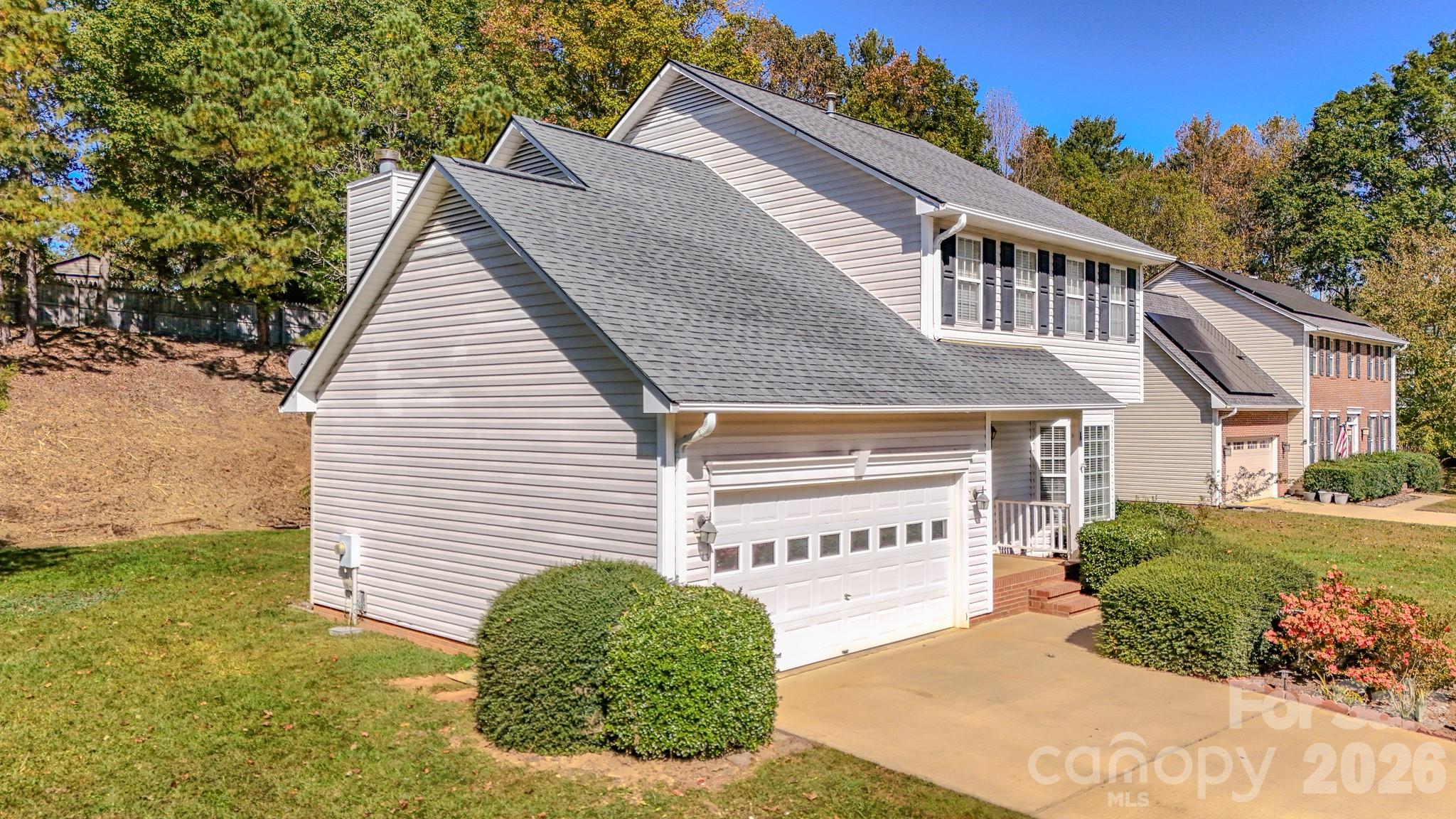 Single Family Residence at 89 N Wintergarden Road, Fletcher, photo 10 of 31