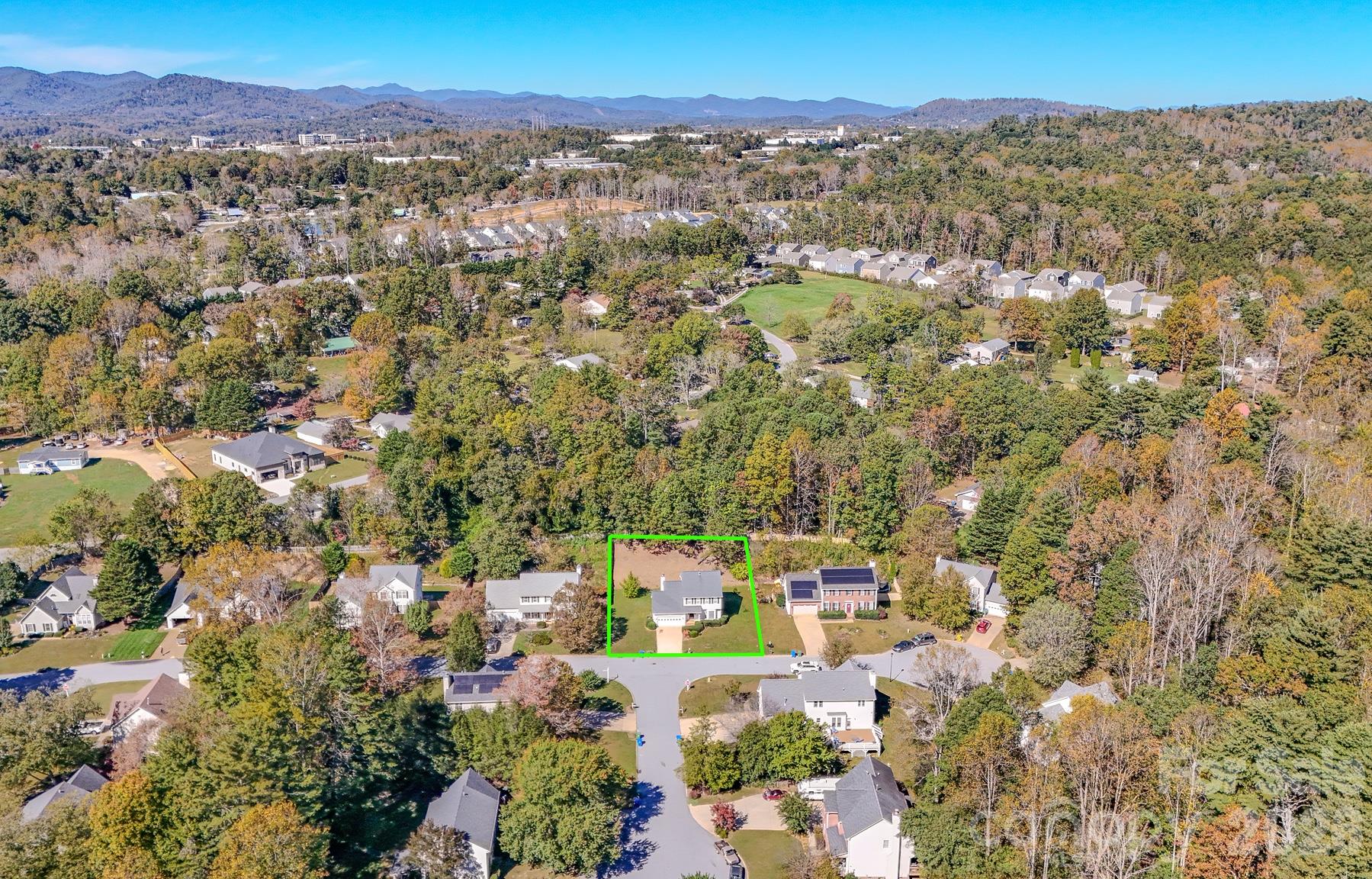 Approximate property outline. - 89 N Wintergarden Road, Fletcher
