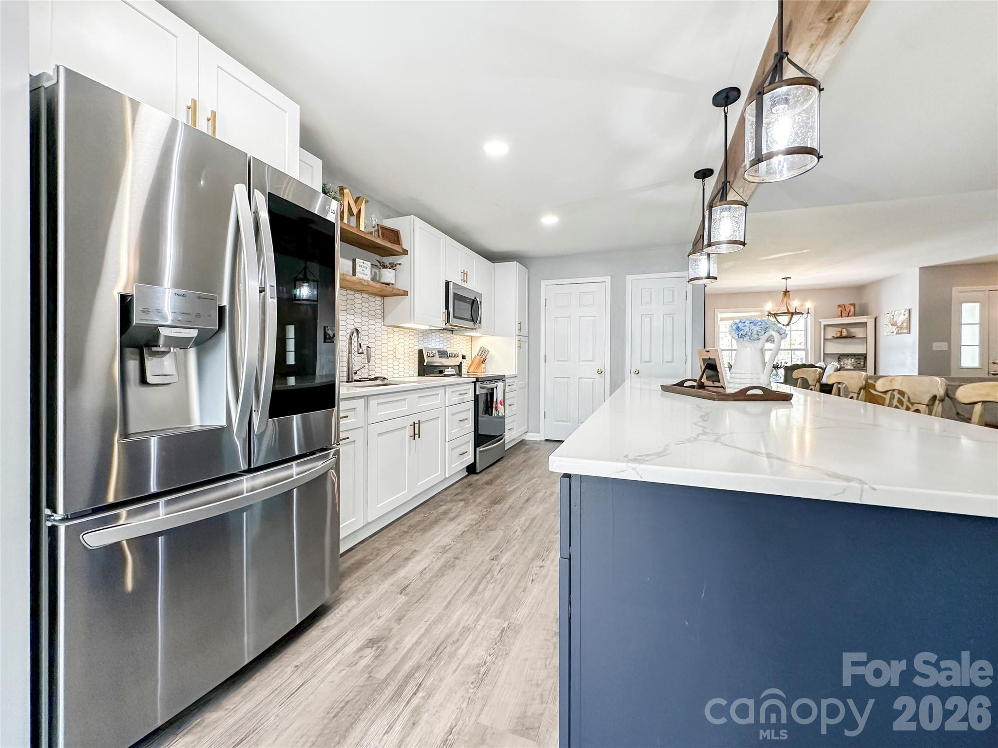 Single Family Residence at 3232 47th Avenue Place, Hickory, photo 6 of 24