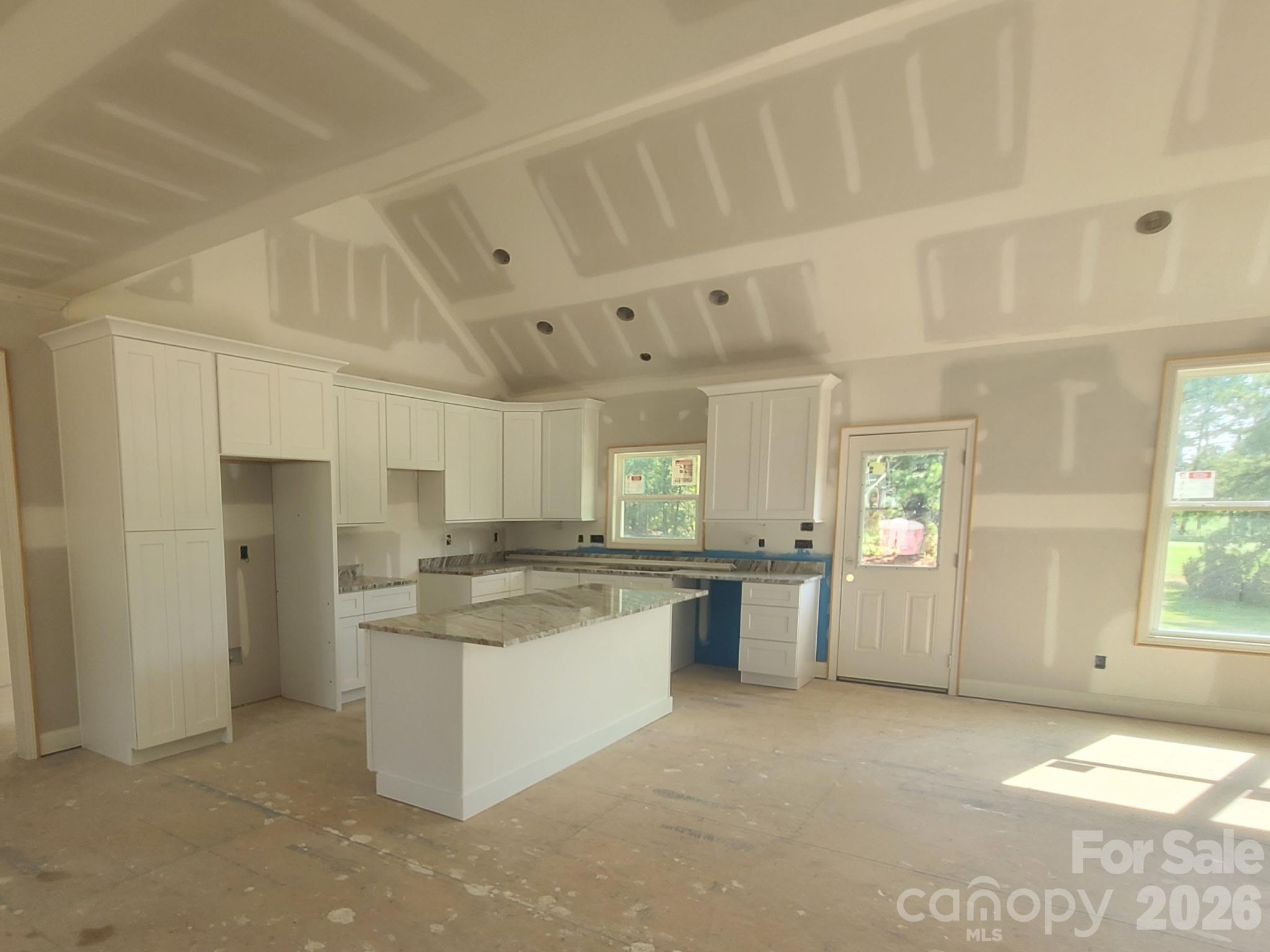 Single Family Residence at 511 Birdie Haven Drive, Chester, photo 2 of 6