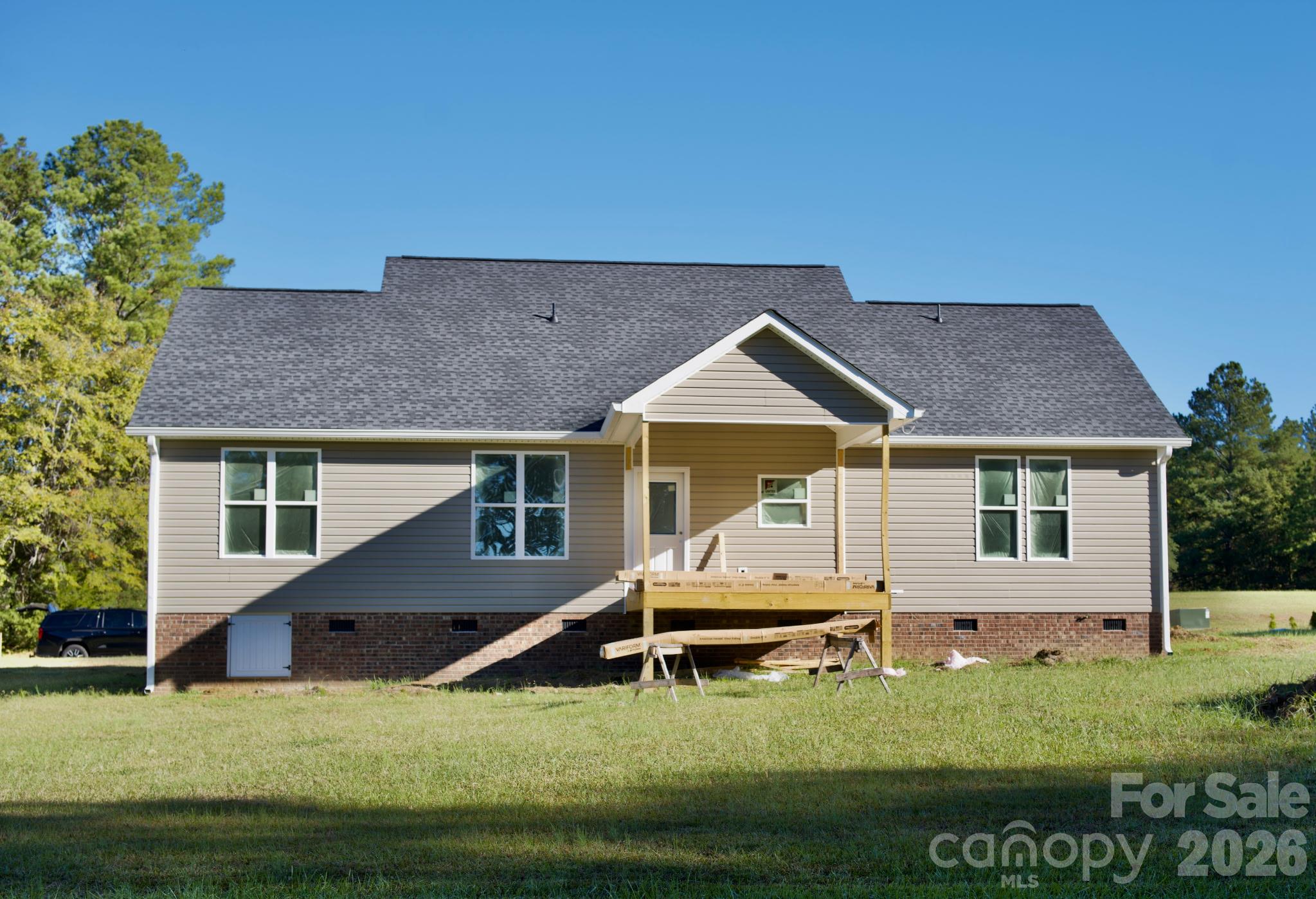 Single Family Residence at 511 Birdie Haven Drive, Chester, photo 5 of 6