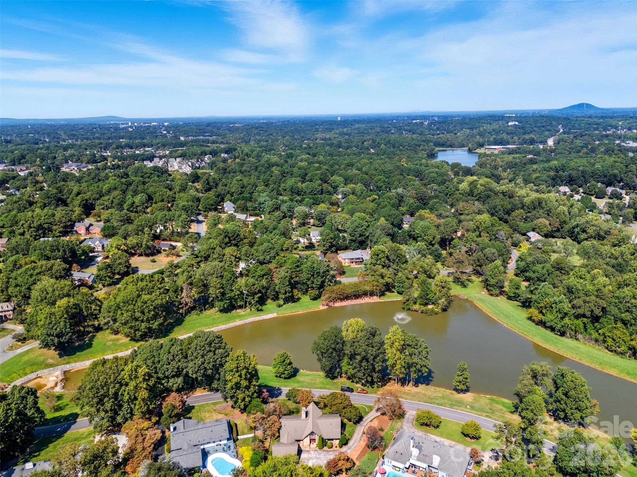 Single Family Residence at 1515 Heatherloch Drive, Gastonia, photo 32 of 36